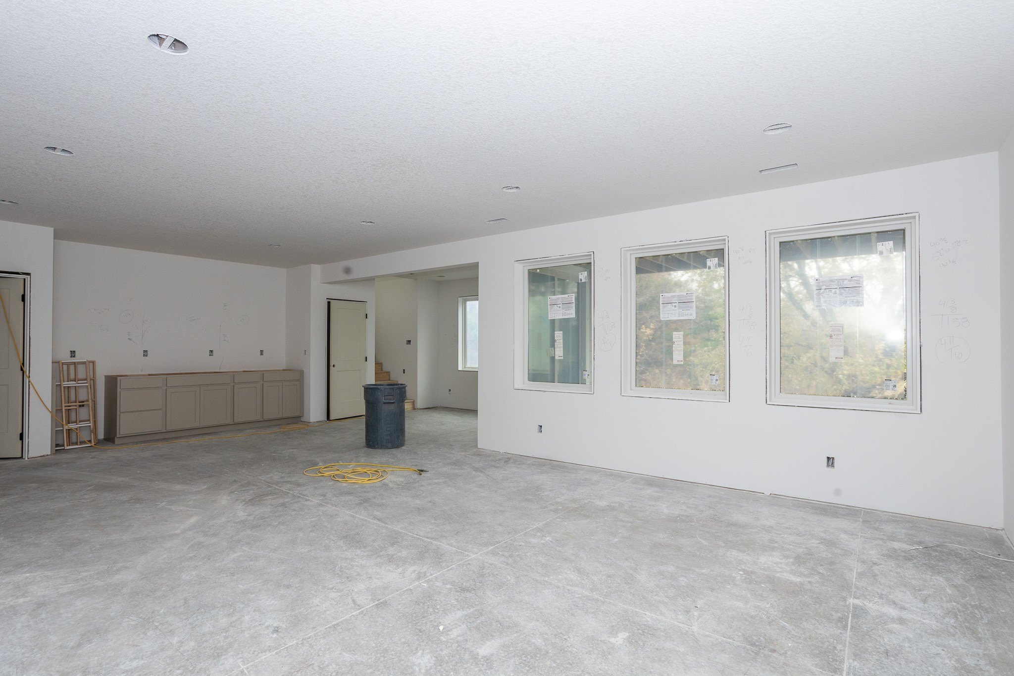 1390 NW Red Oak Drive