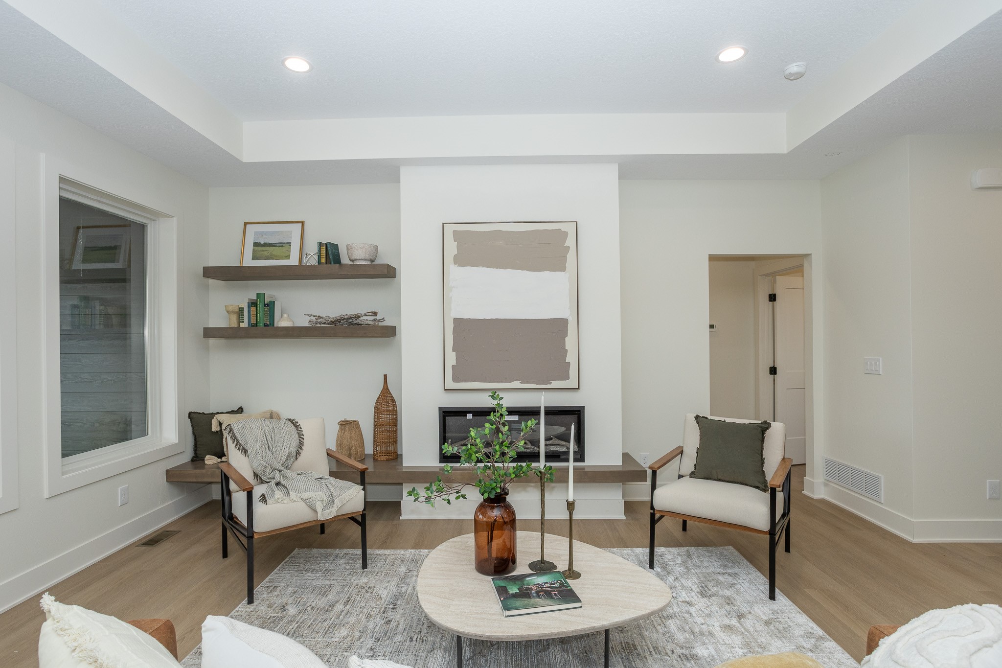 1390 NW Red Oak Drive