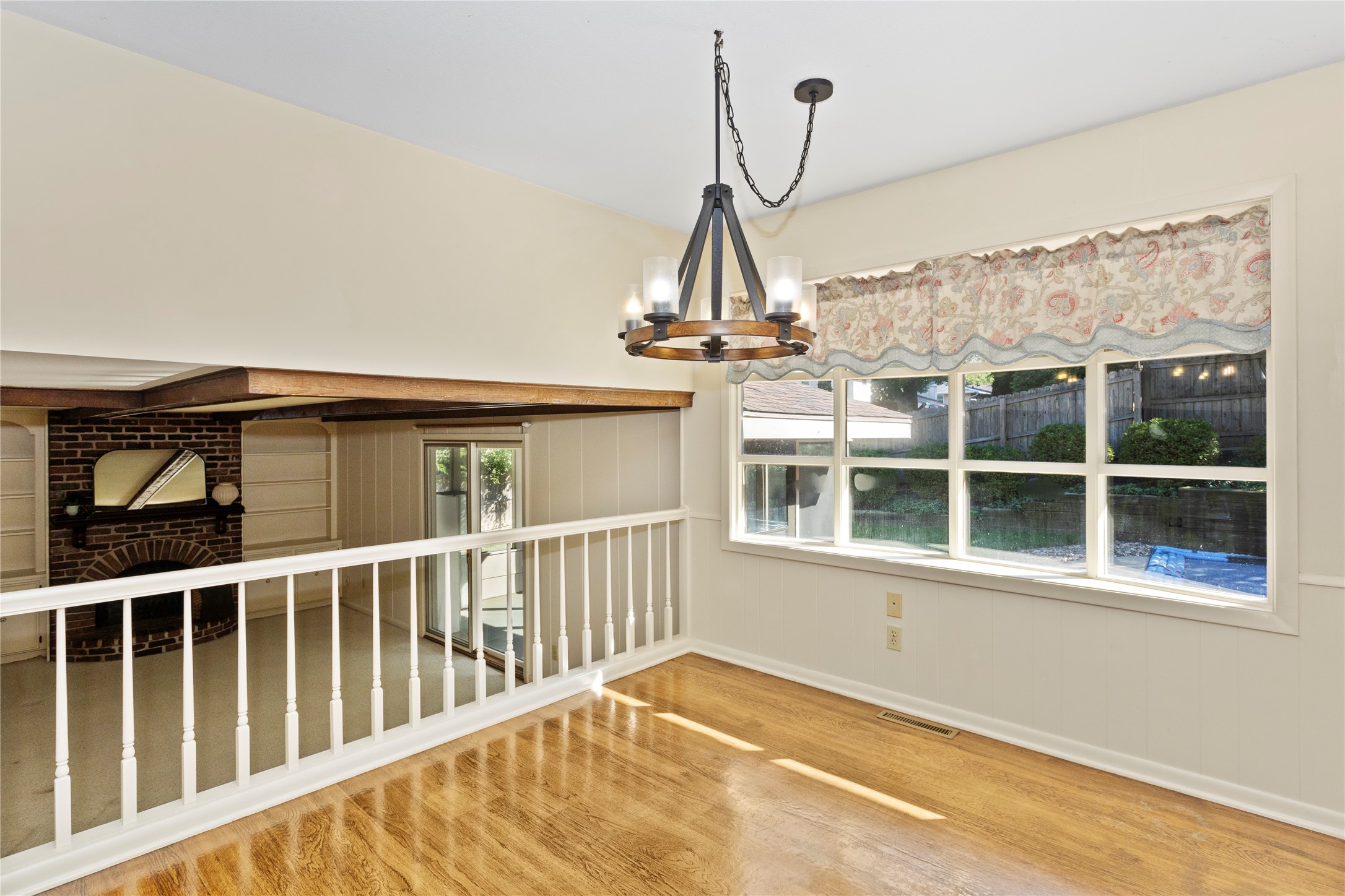 2408 Pleasant Street