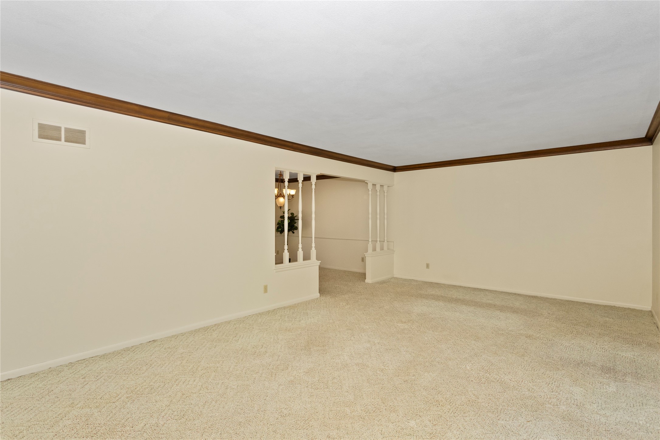 2408 Pleasant Street