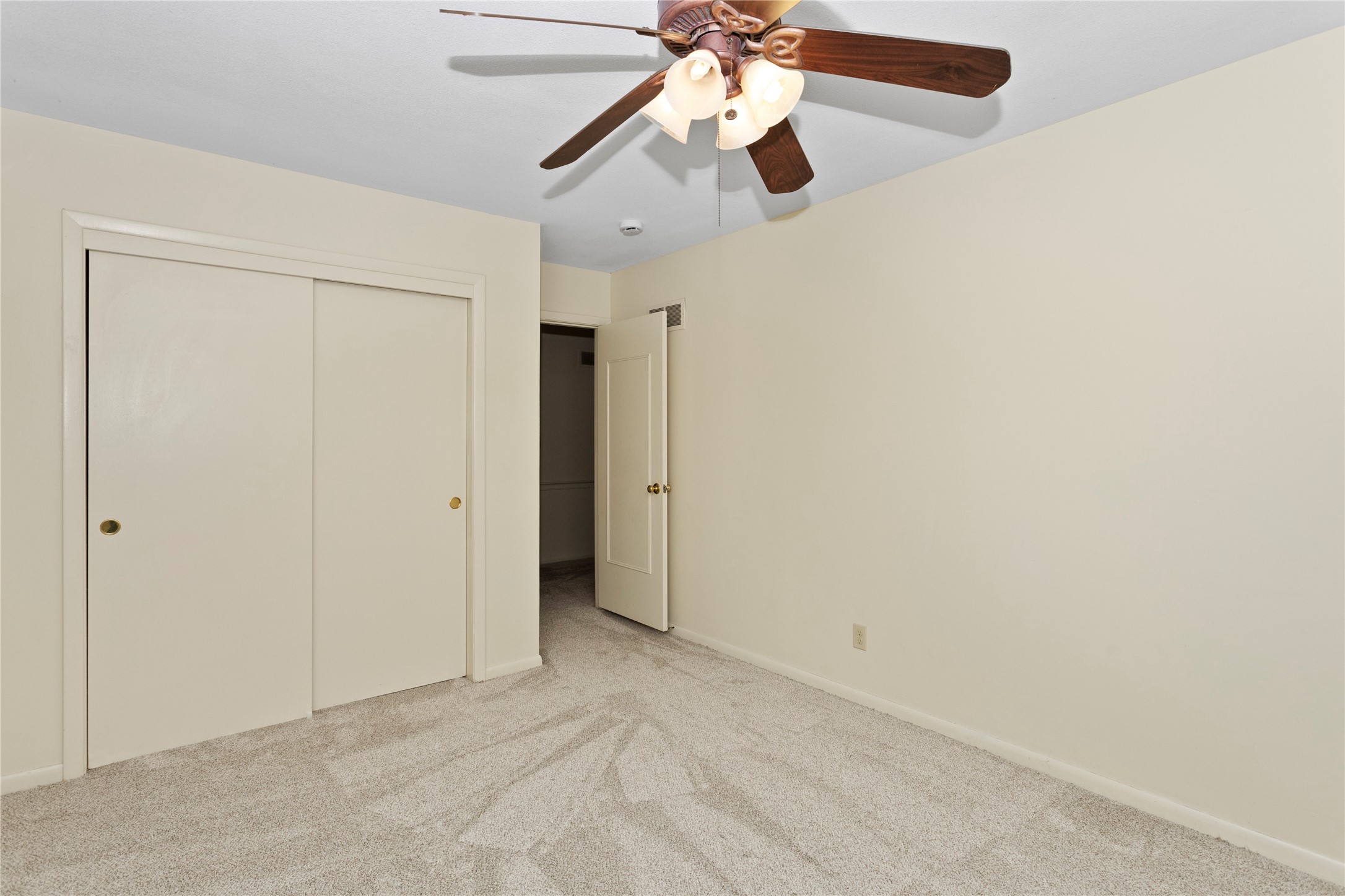 2408 Pleasant Street