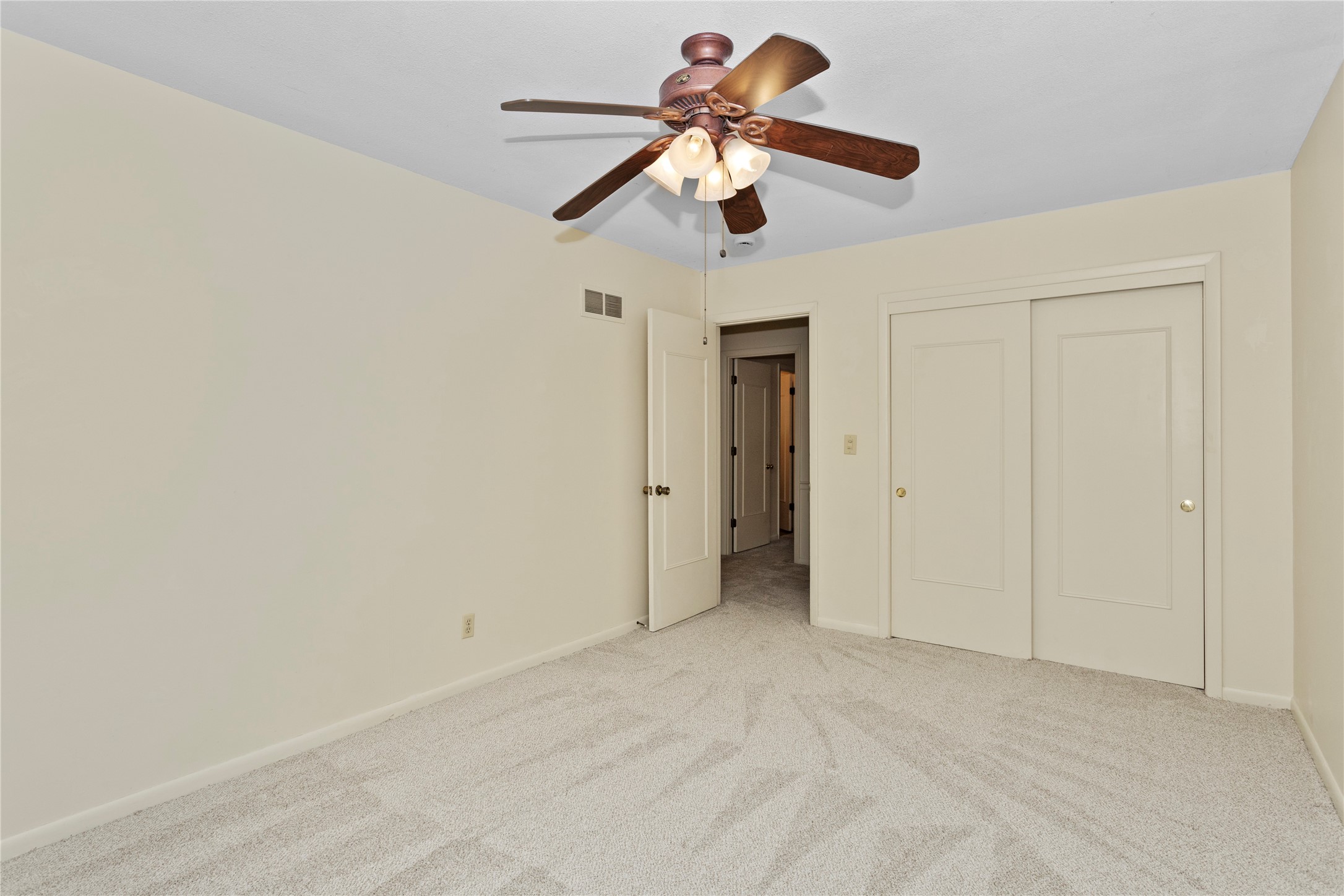 2408 Pleasant Street