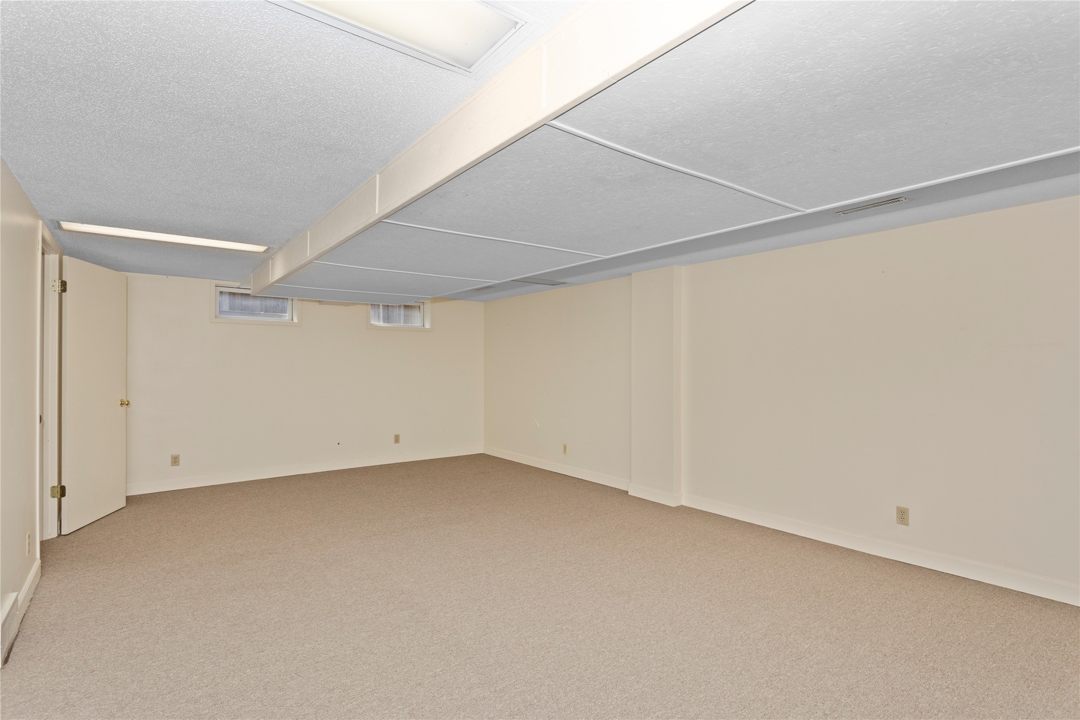 2408 Pleasant Street