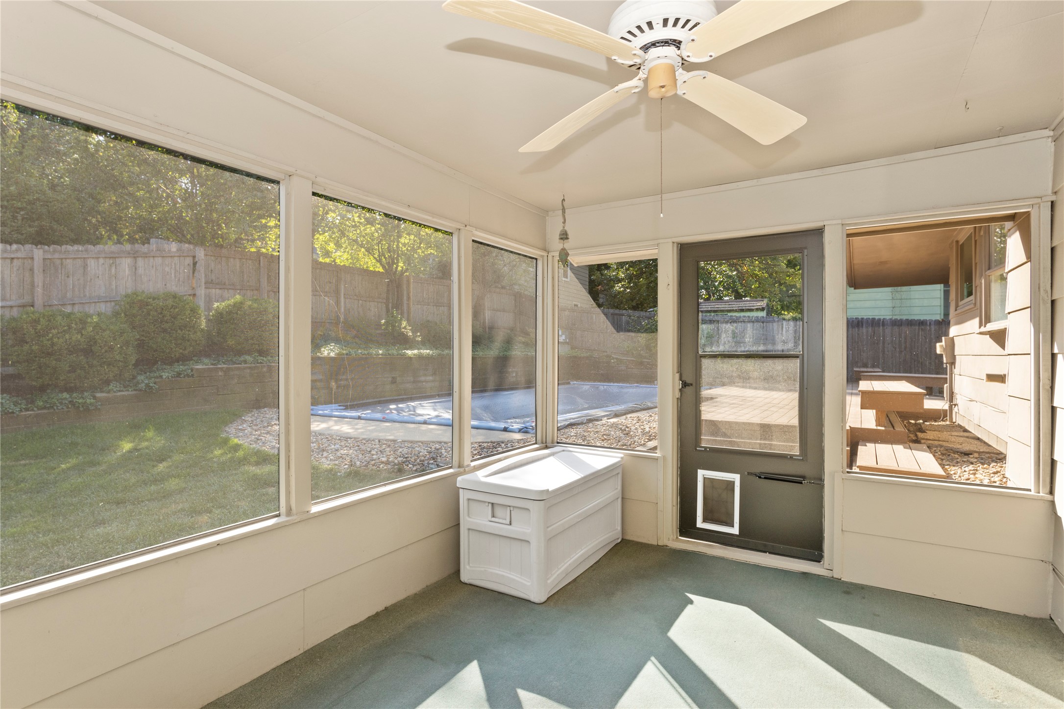 2408 Pleasant Street