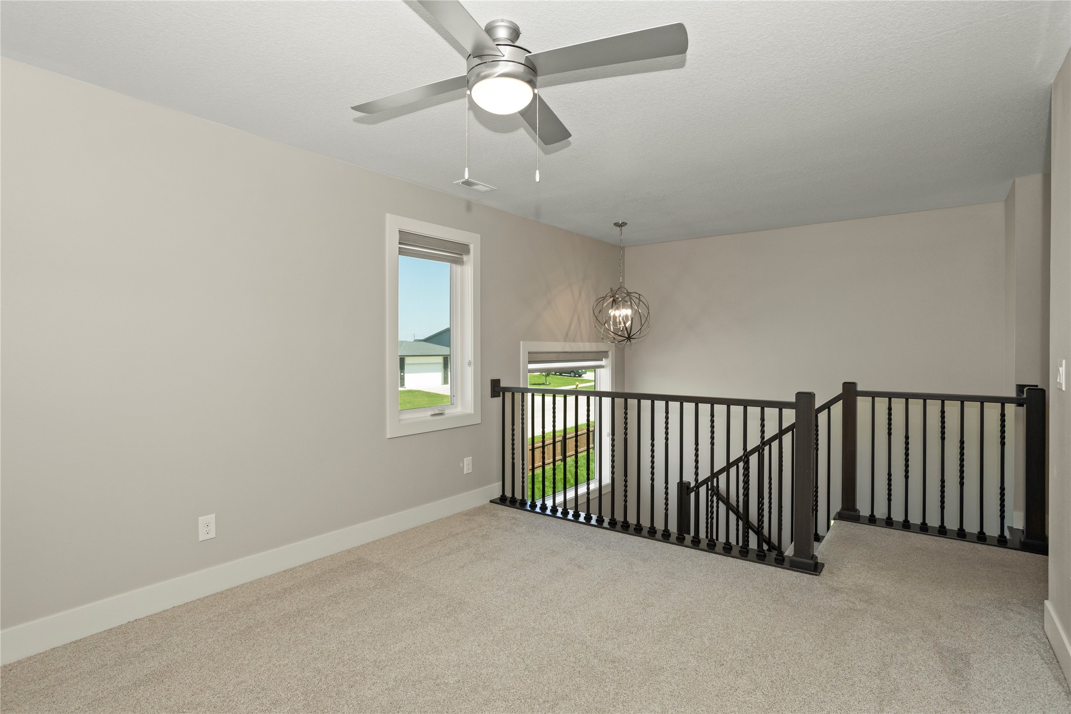 465 NW Gracewood Drive