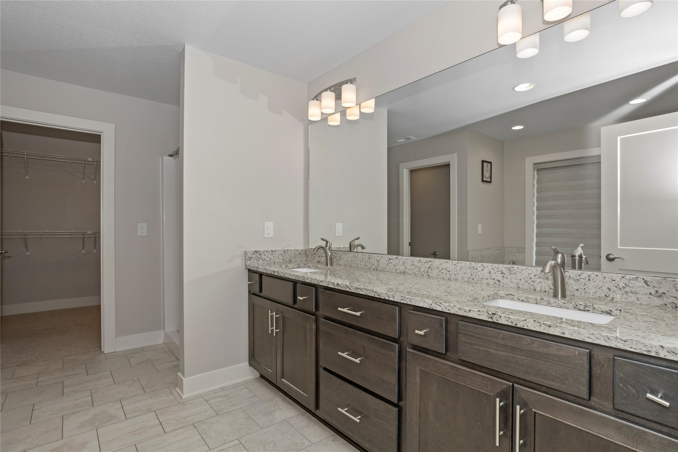 465 NW Gracewood Drive