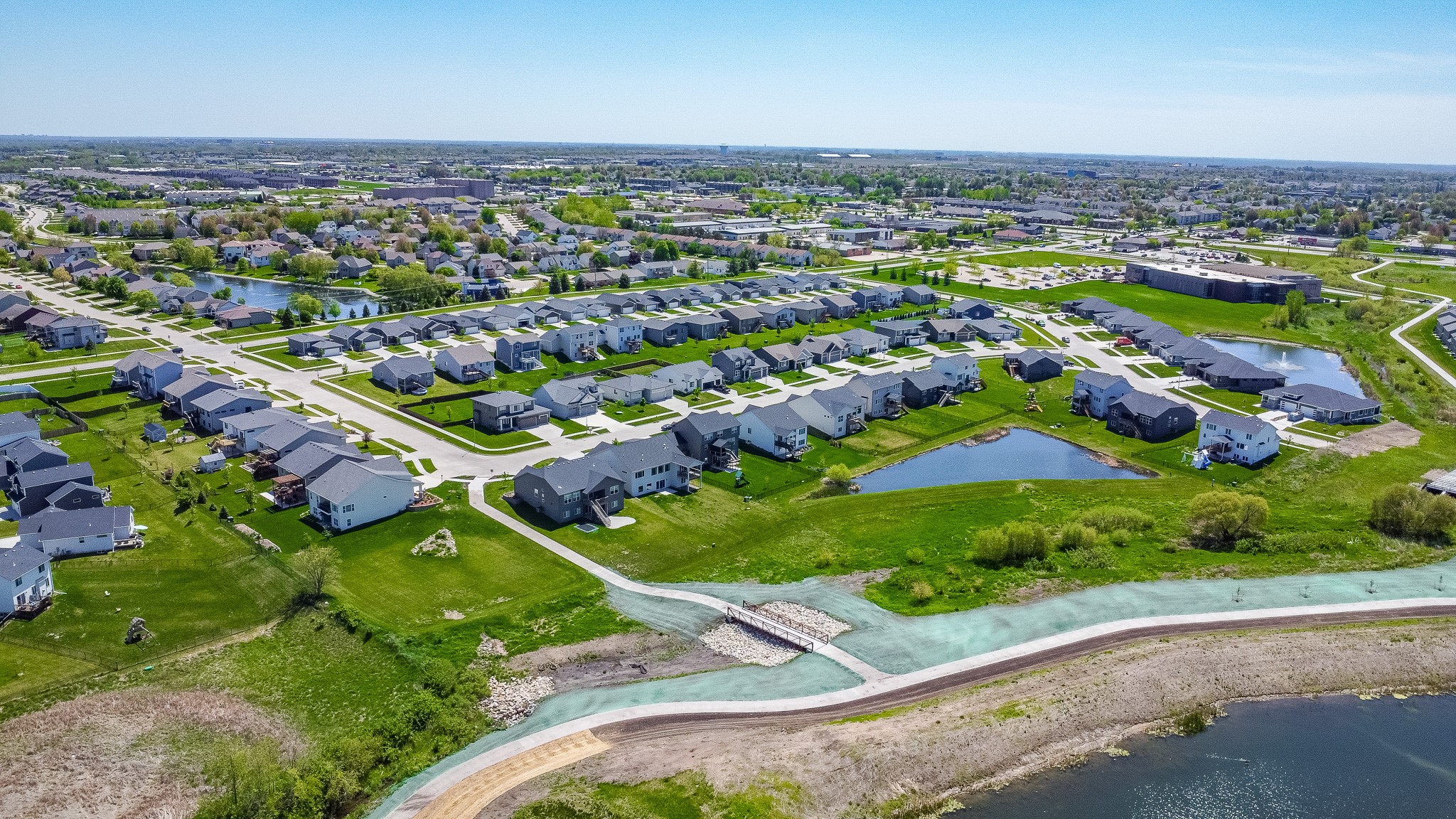 465 NW Gracewood Drive