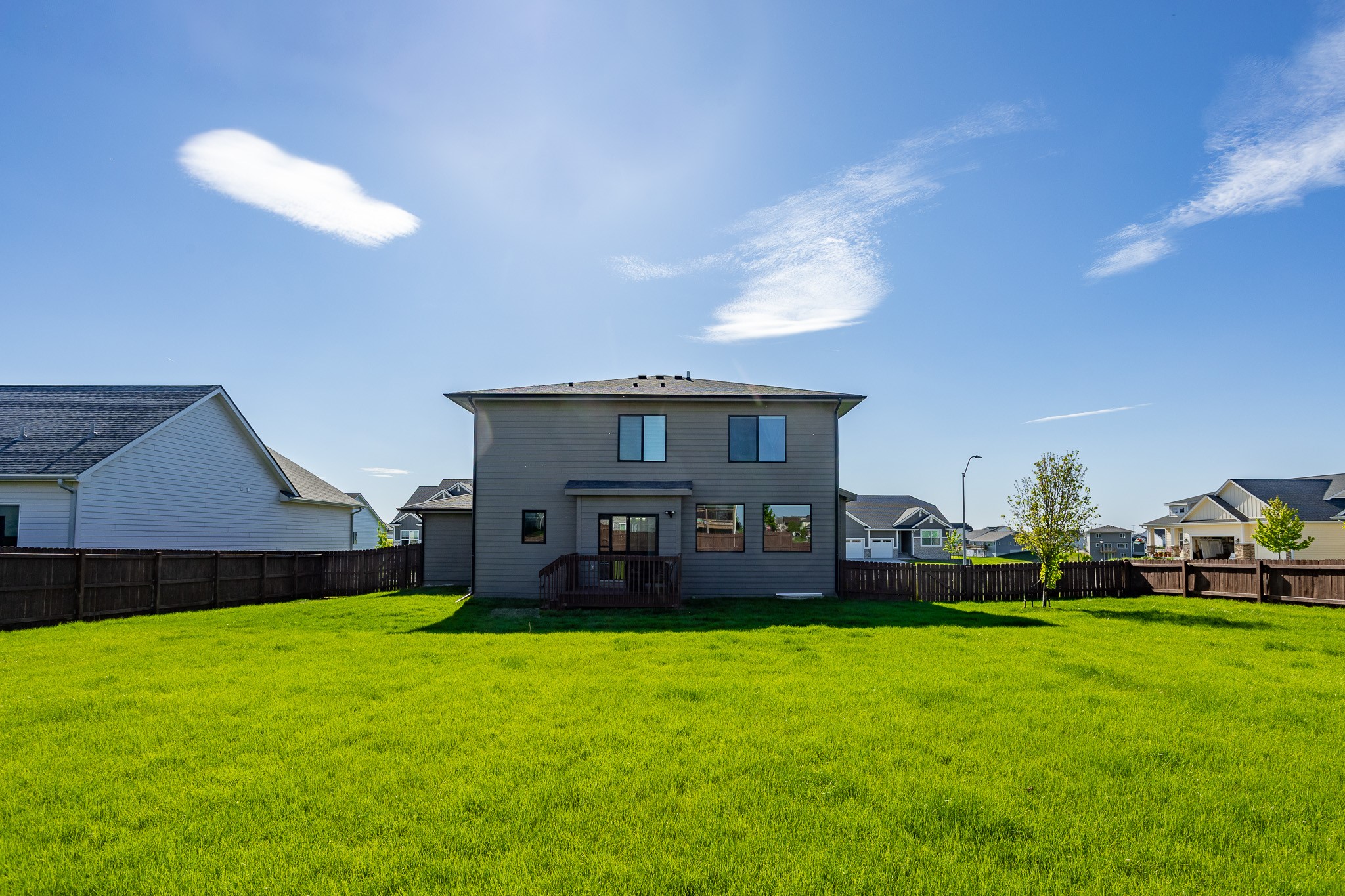 465 NW Gracewood Drive