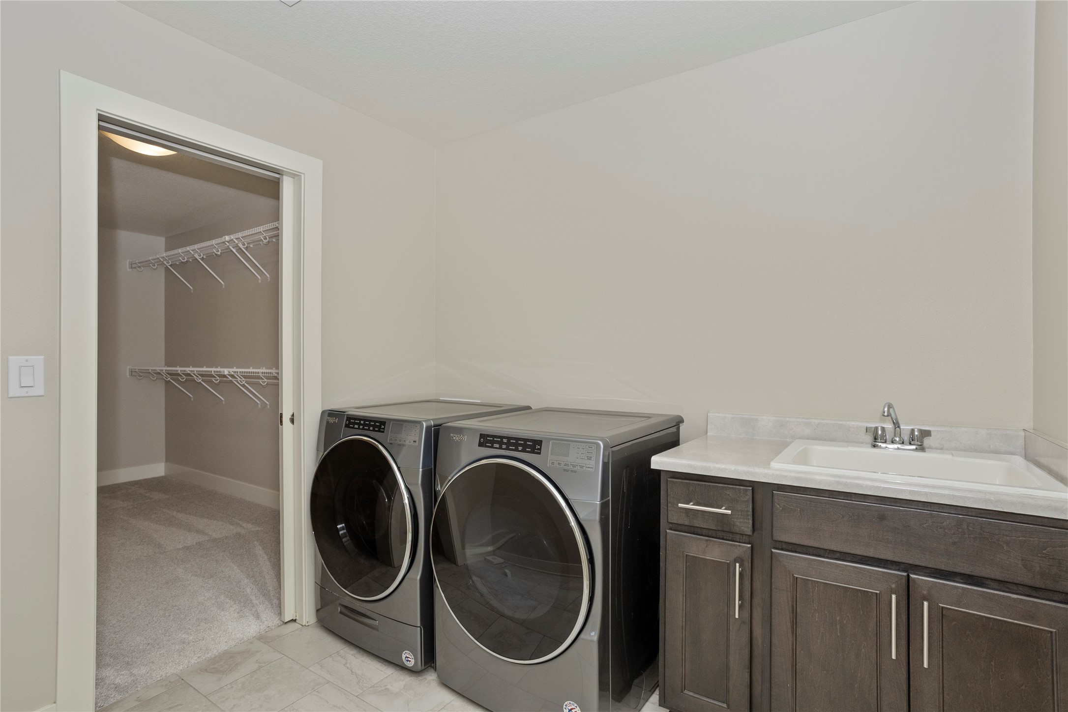 465 NW Gracewood Drive