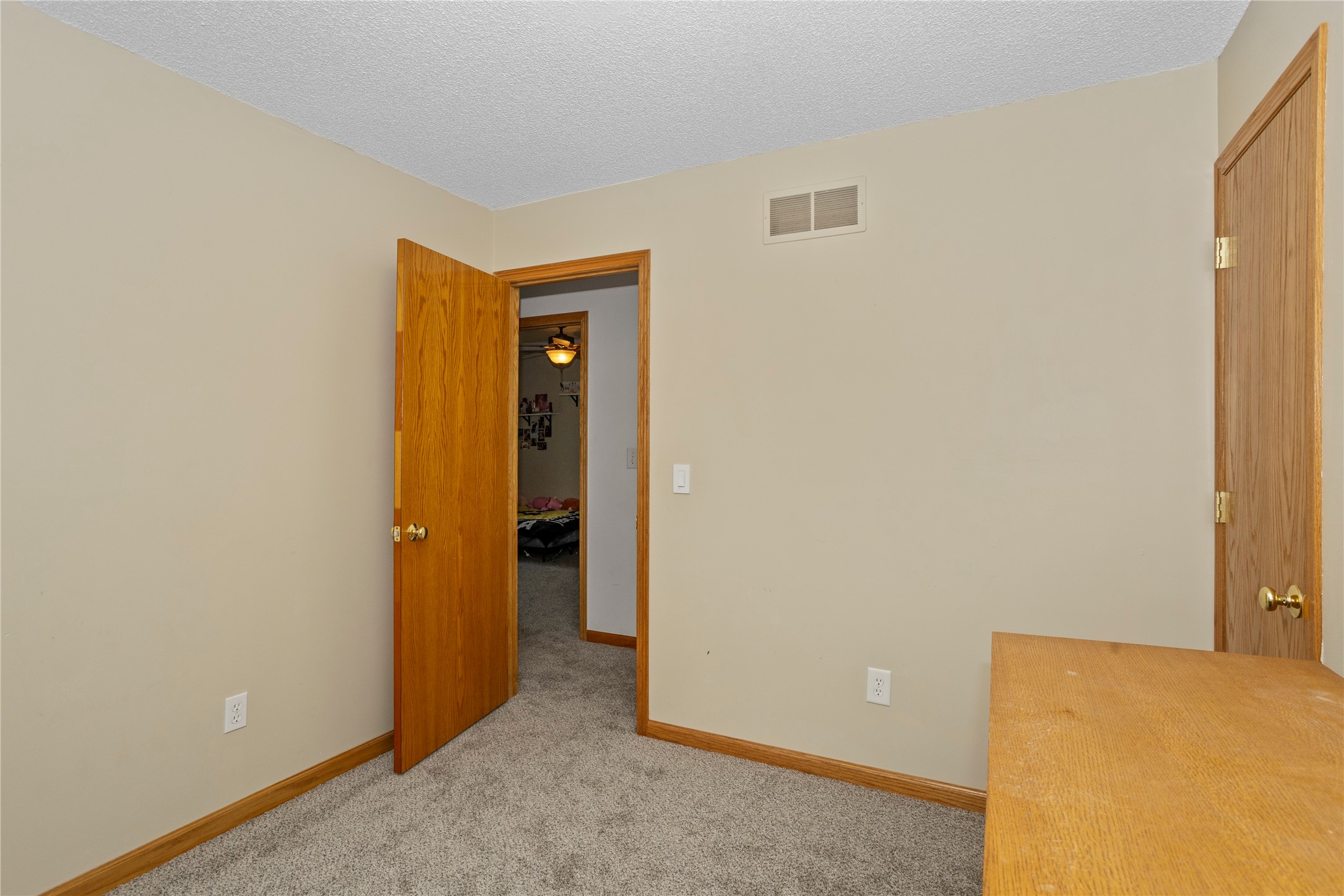 214 NW Bayberry Lane