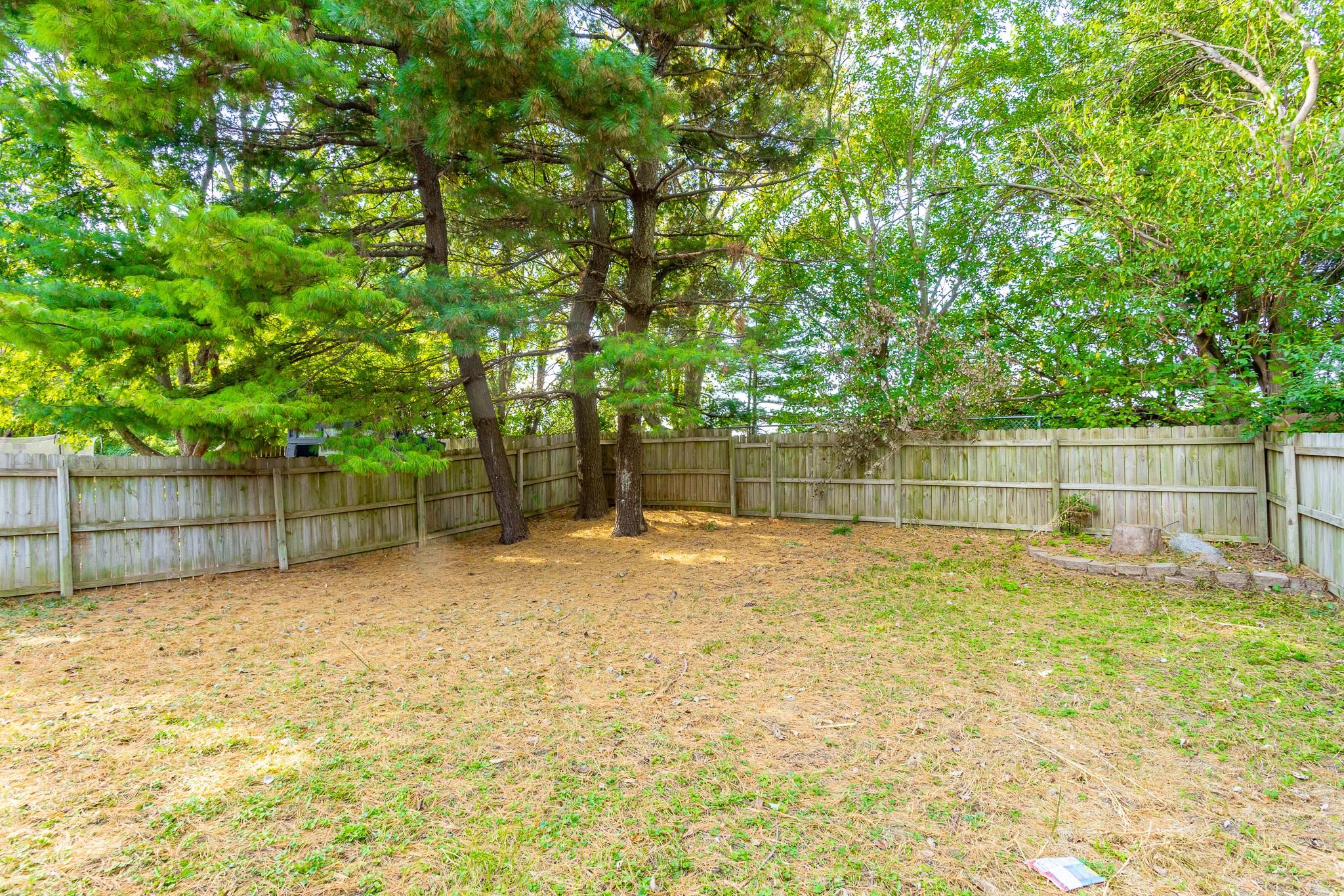 724 Knolls Court