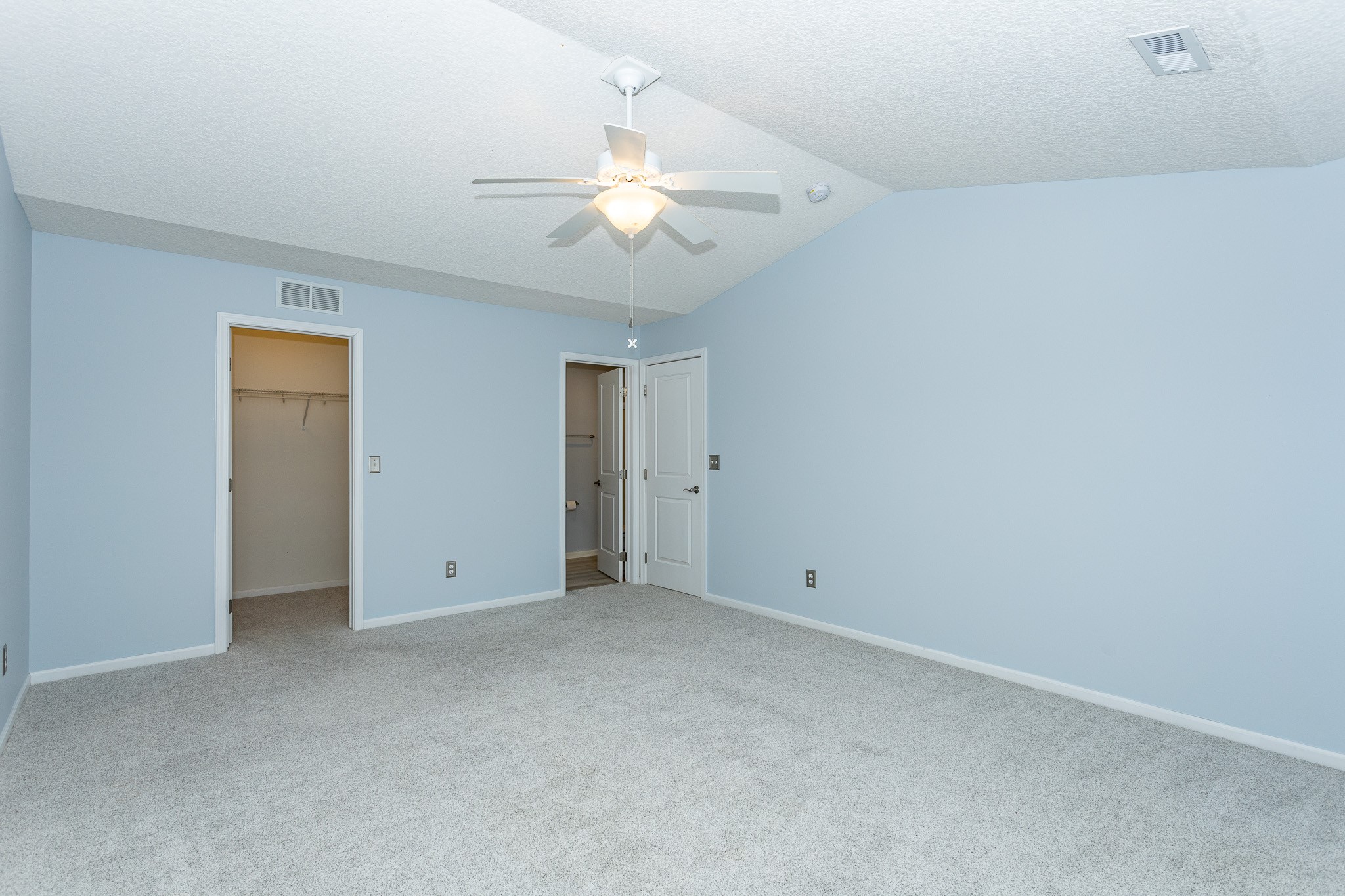 2749 NW 155th Street