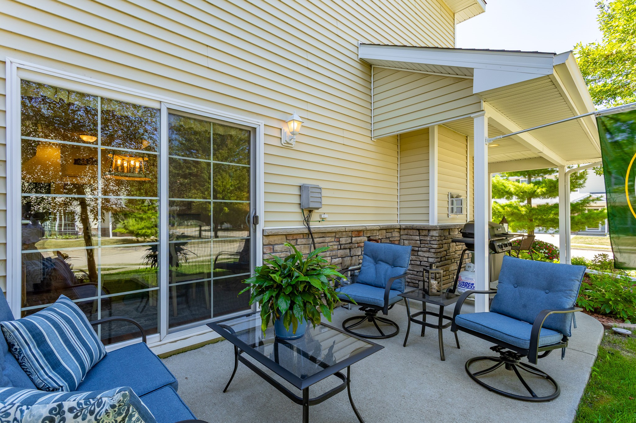 2749 NW 155th Street