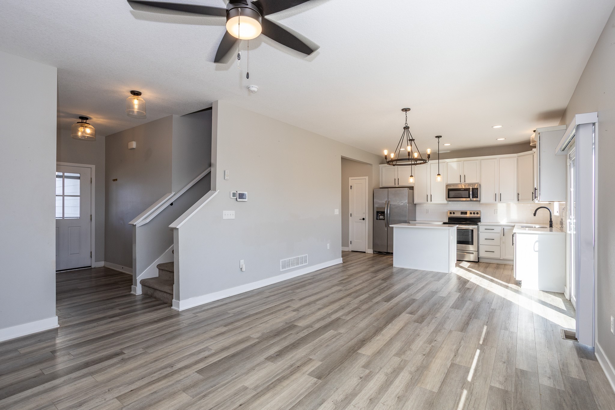 1409 NE Savana Drive