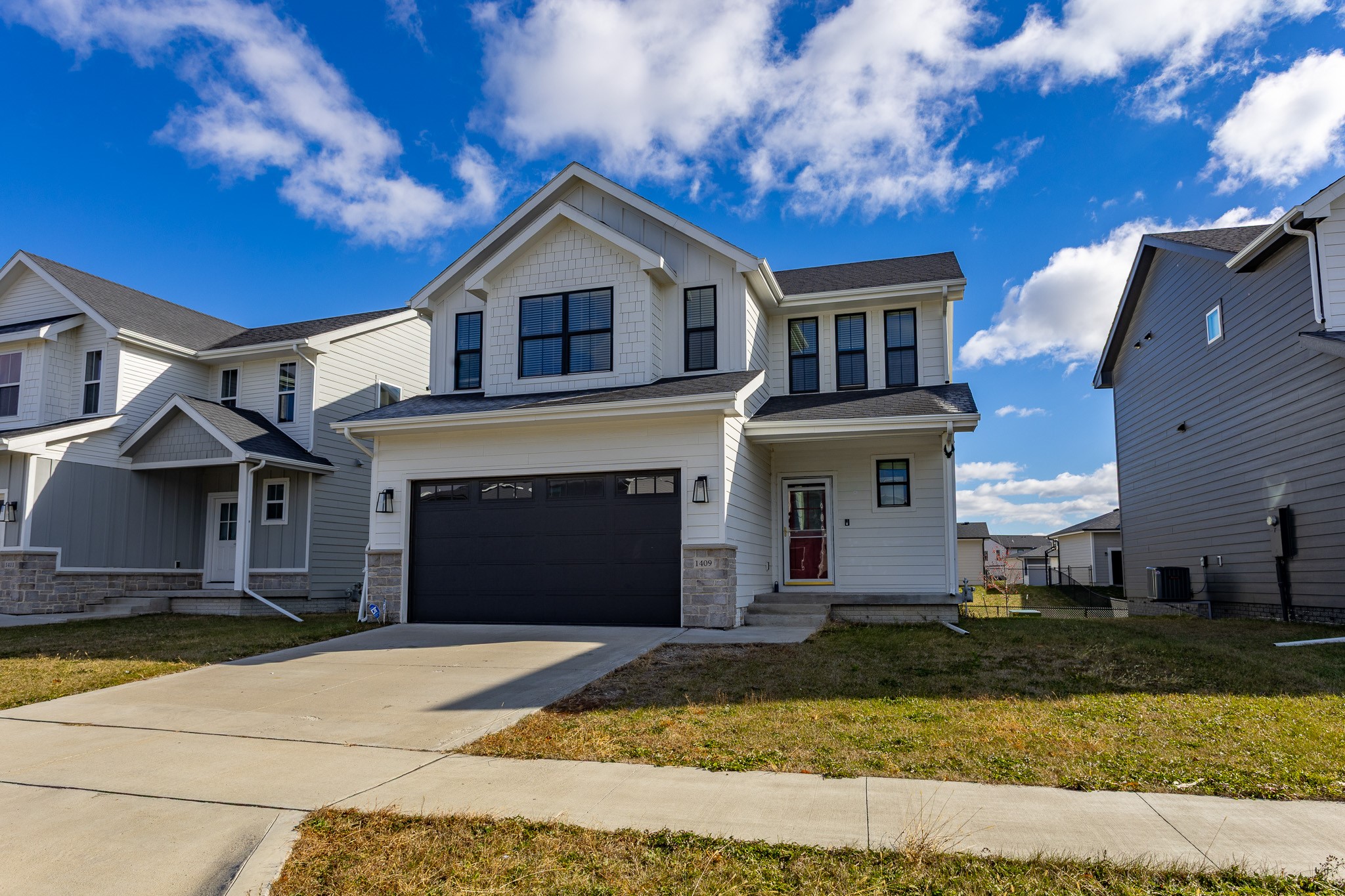 1409 NE Savana Drive