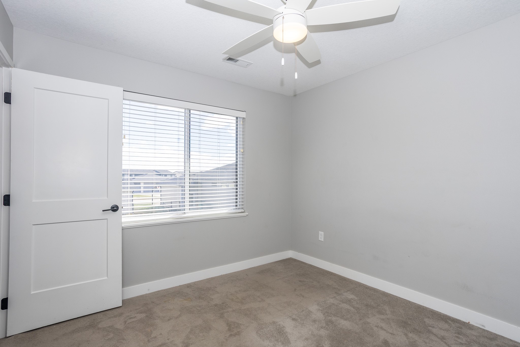 1409 NE Savana Drive