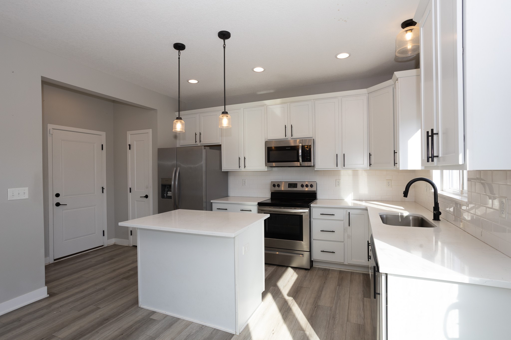 1409 NE Savana Drive