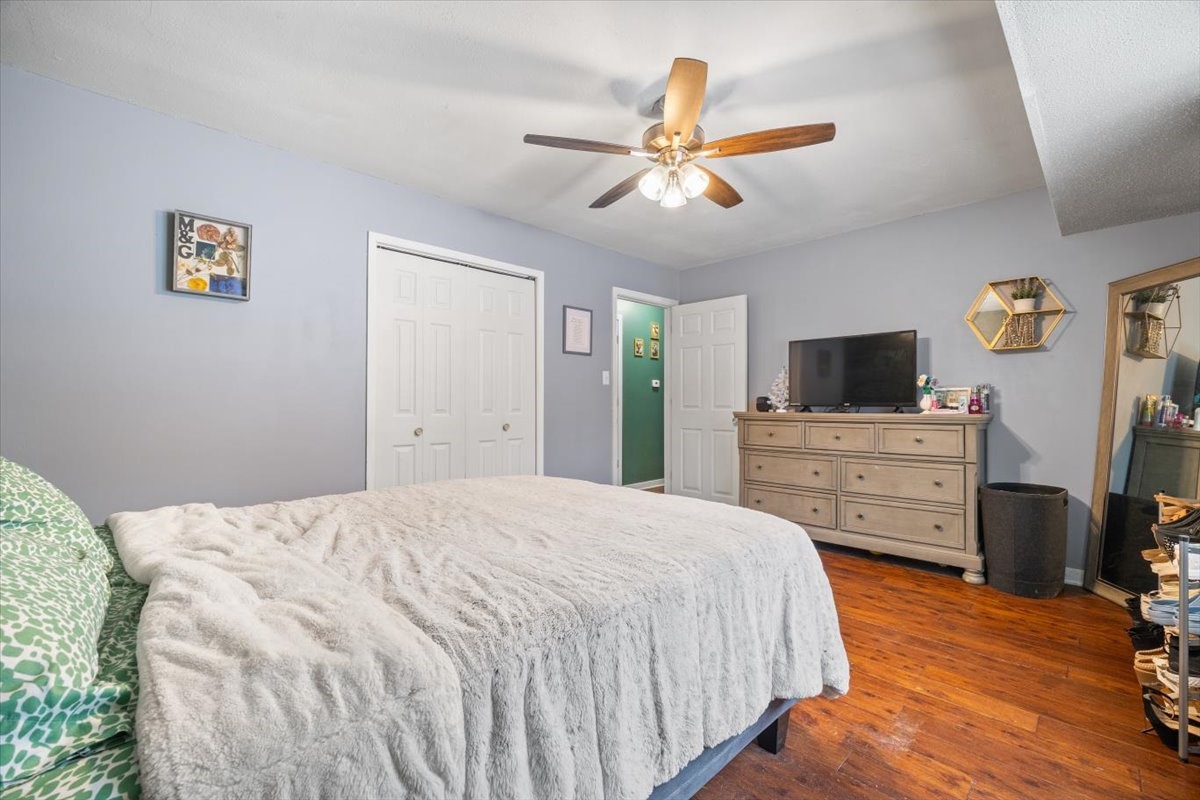 4838 Candlewick Drive