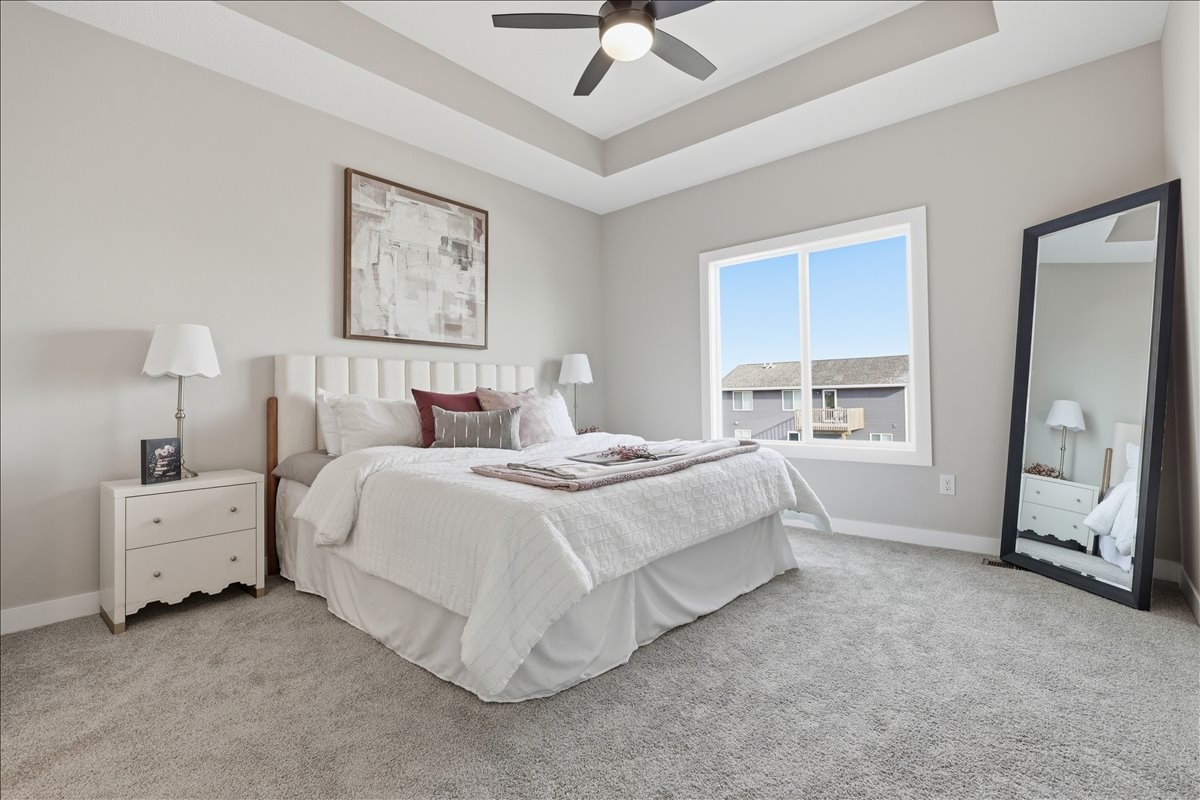 305 NW Lavelle Court