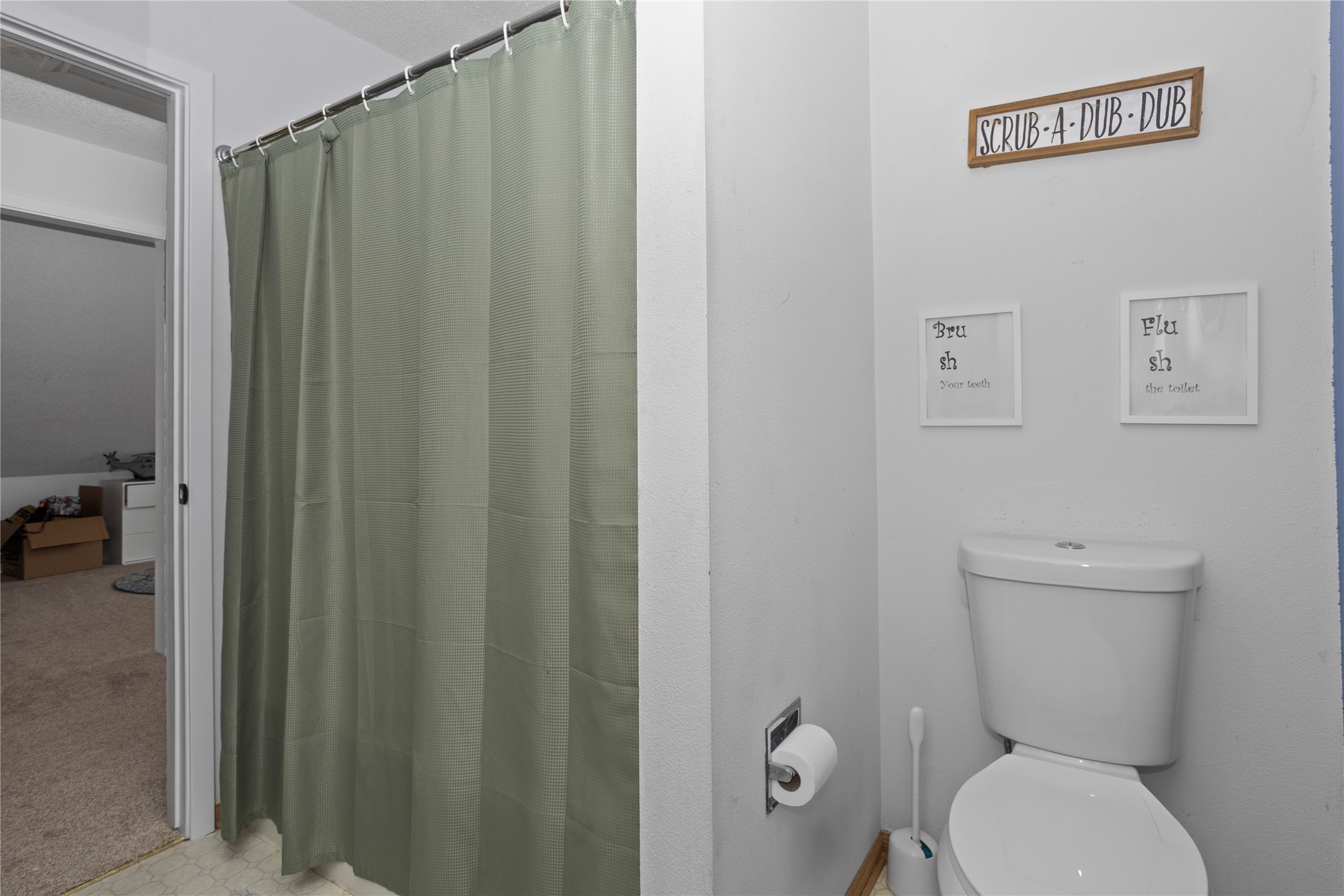 7014 Northview Drive