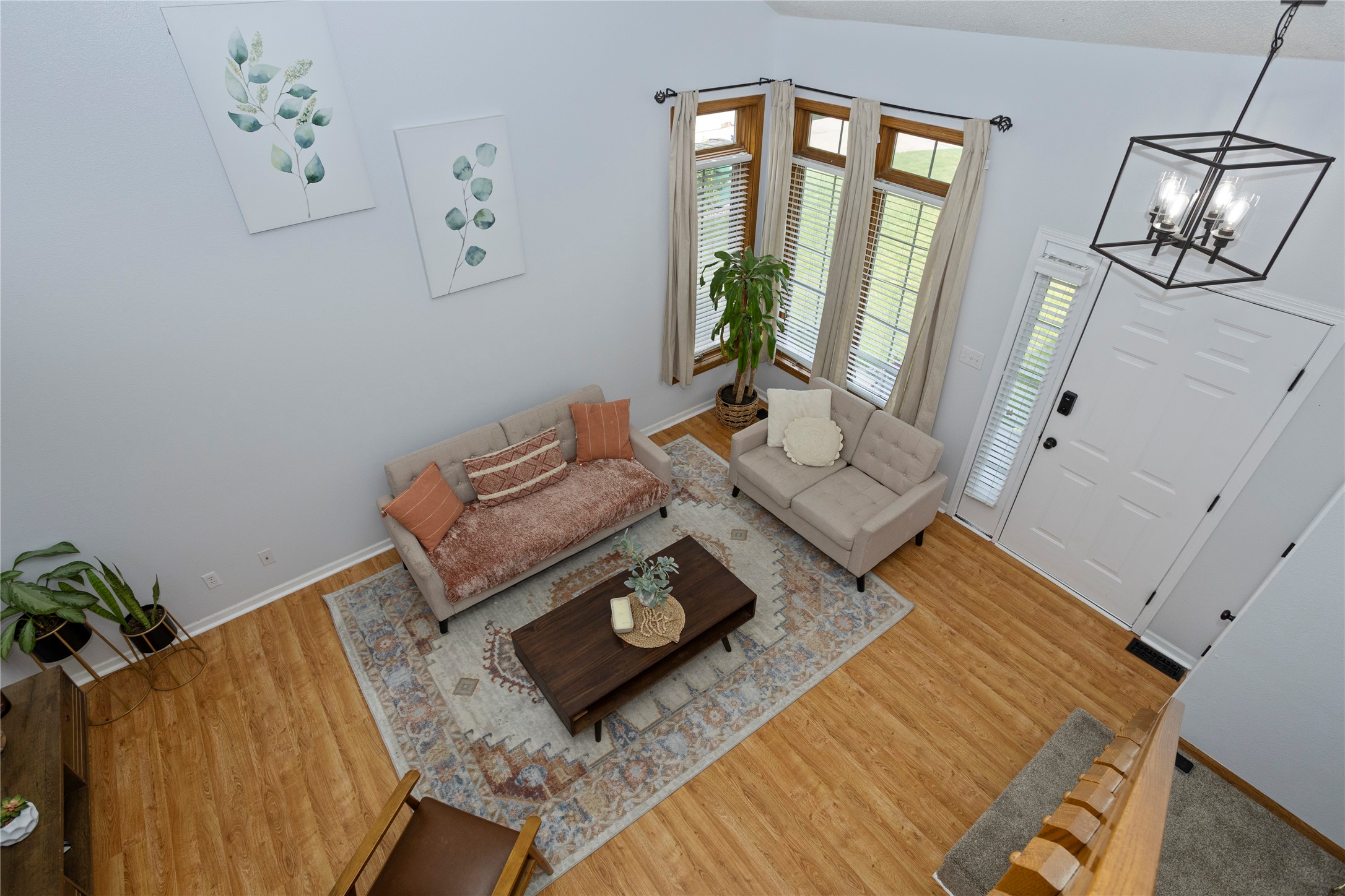 7014 Northview Drive