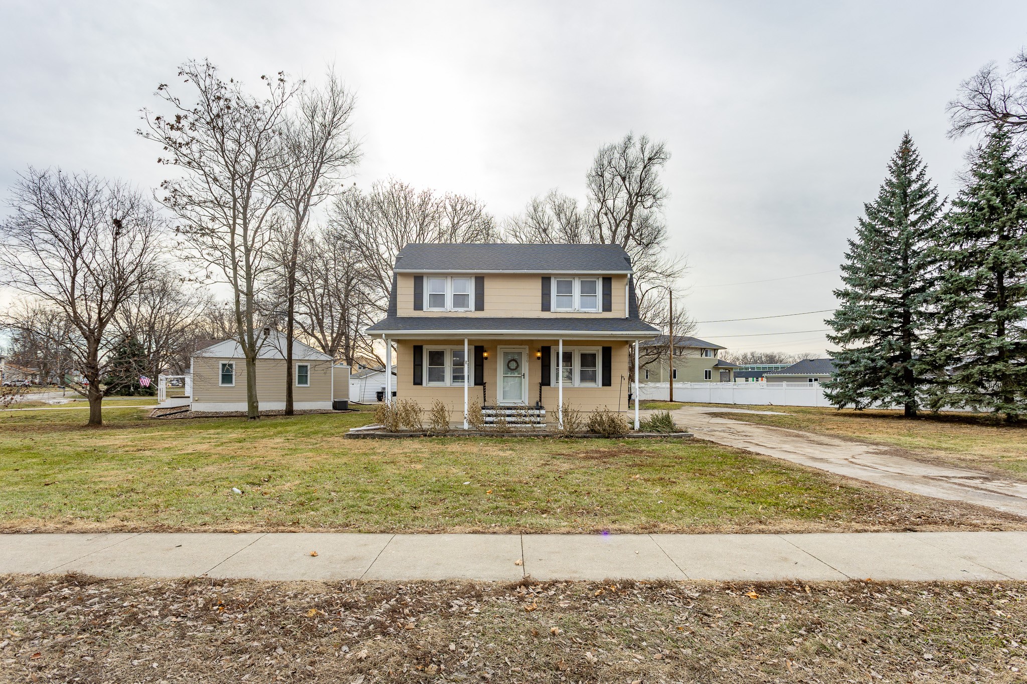 310 Ashworth Drive