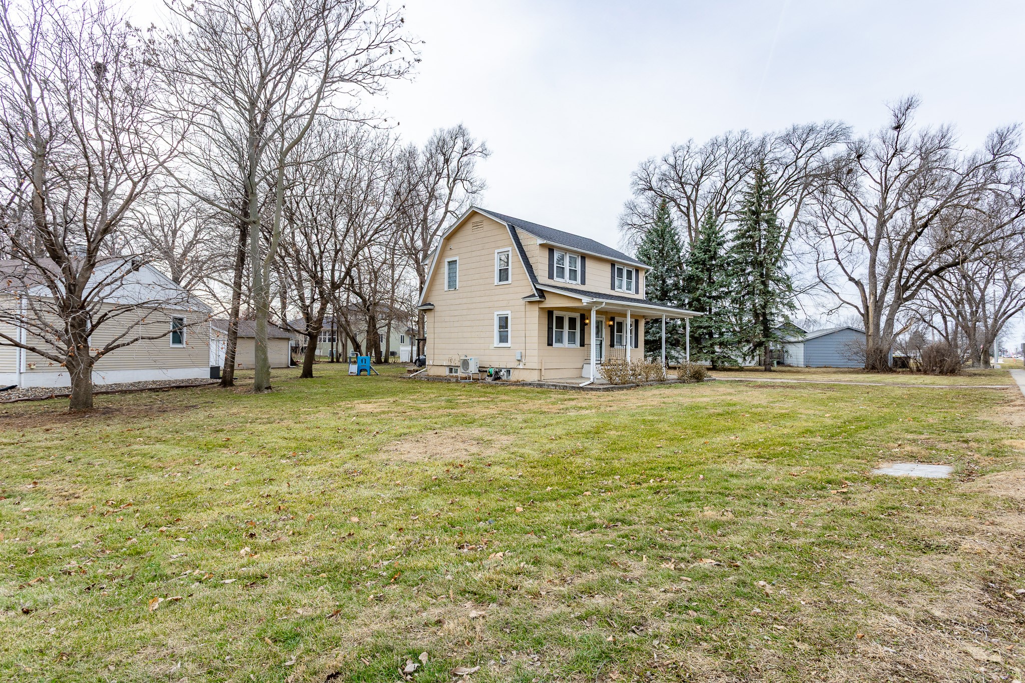 310 Ashworth Drive