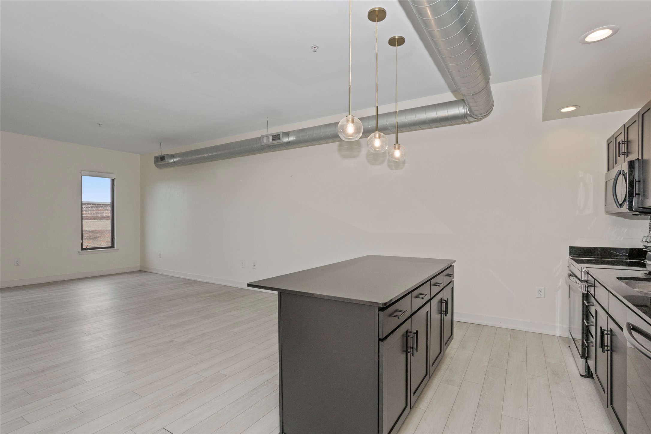 119 4th Street 408