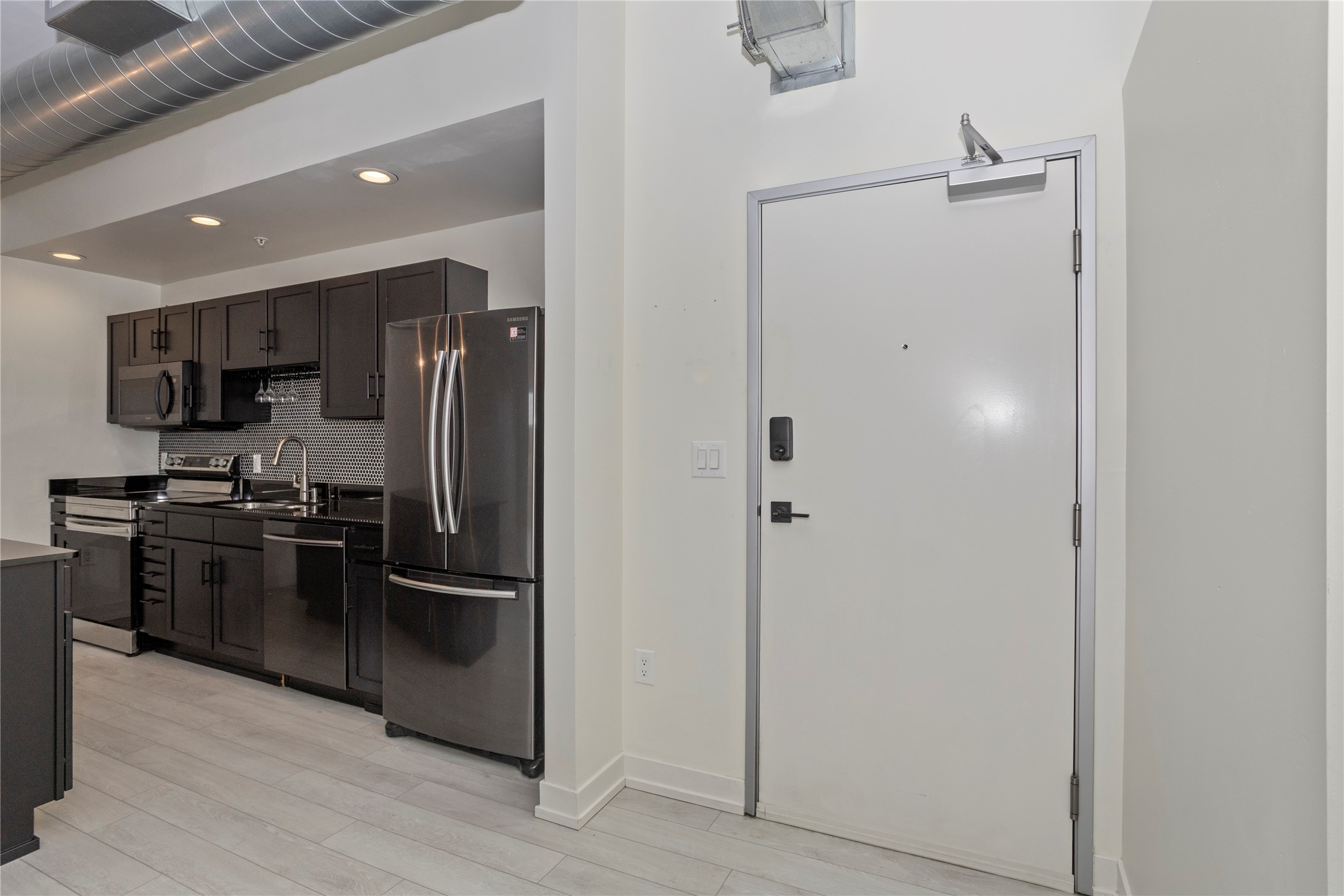 119 4th Street 408