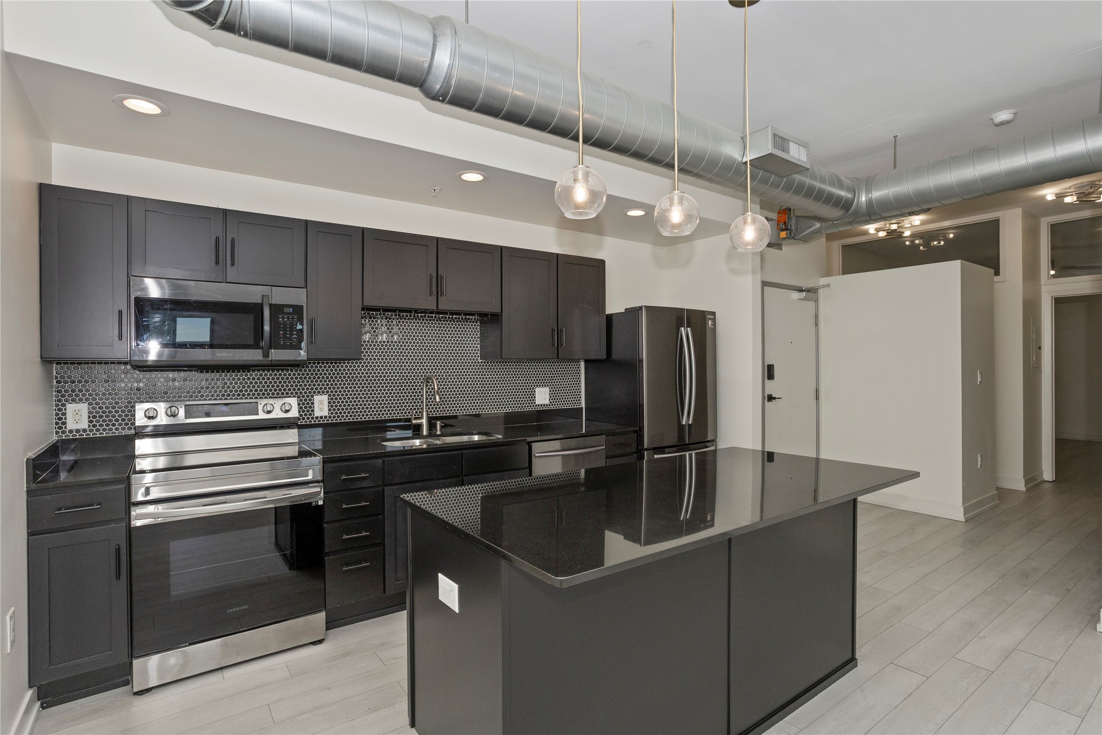 119 4th Street 408