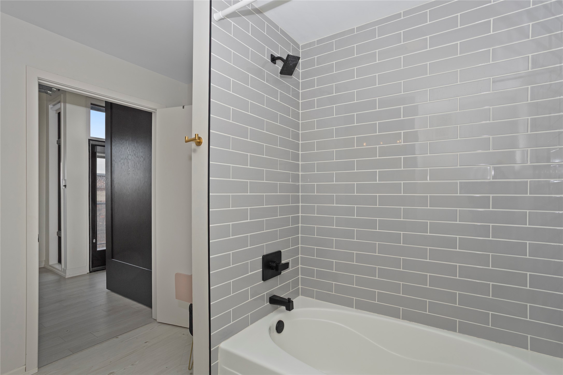 119 4th Street 408