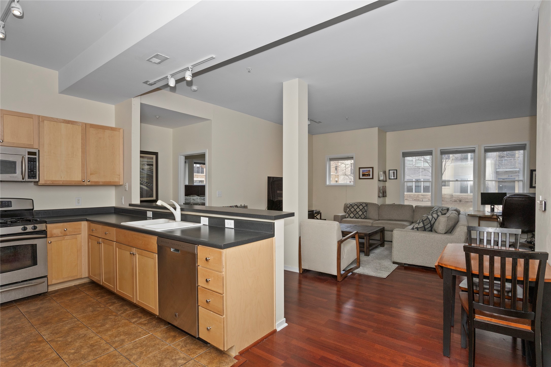 100 Water Street 106