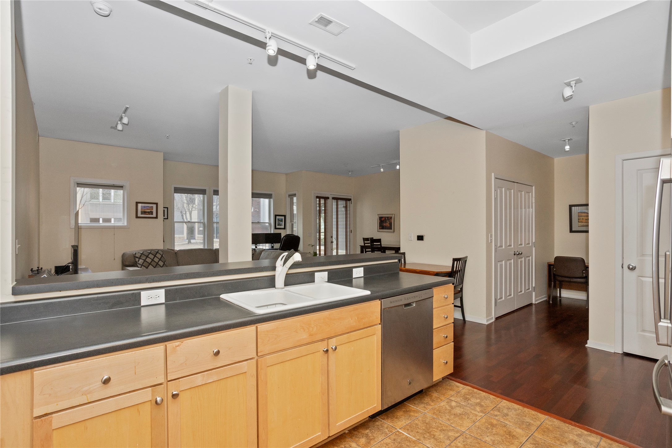 100 Water Street 106