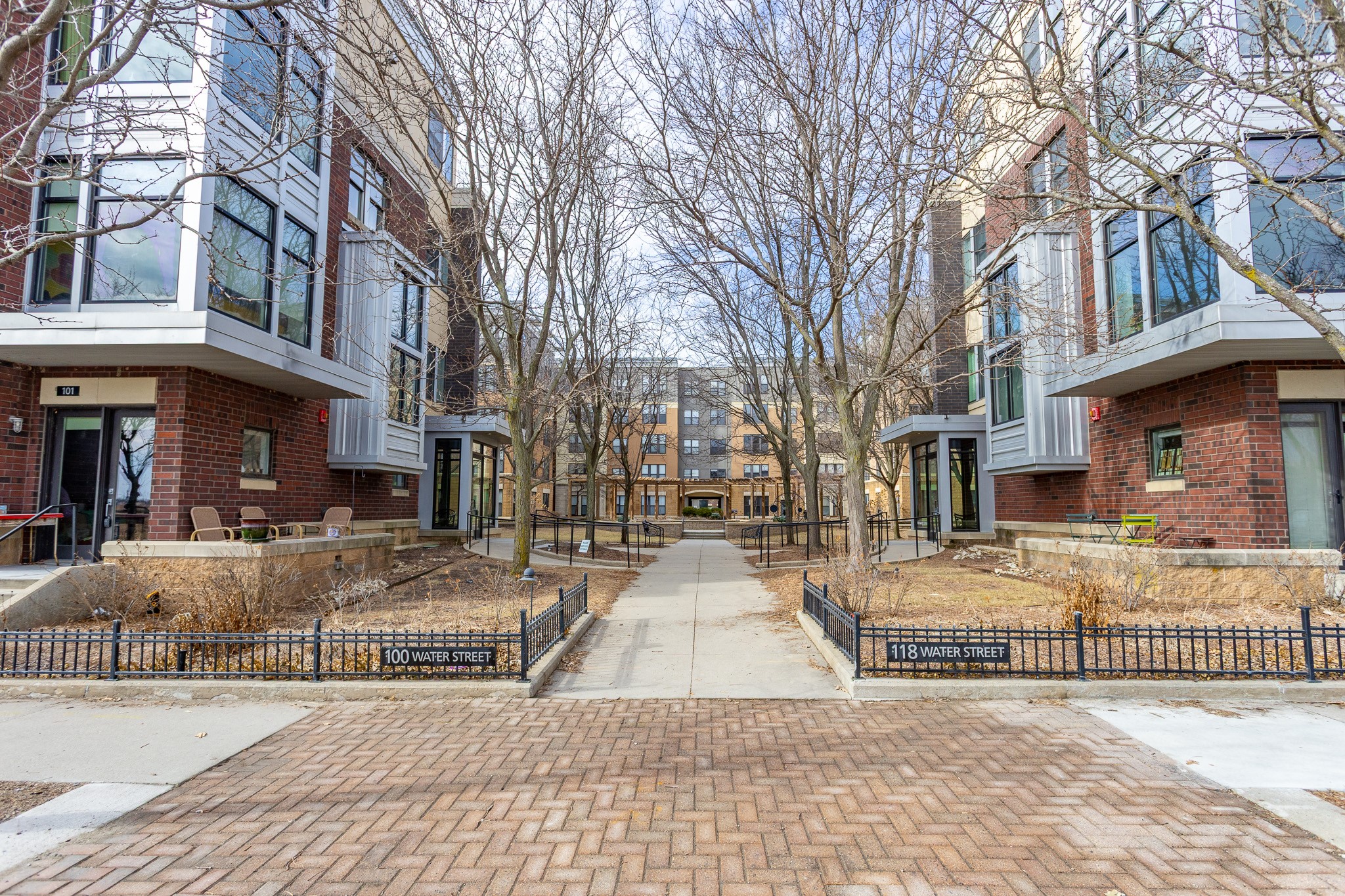 100 Water Street 106