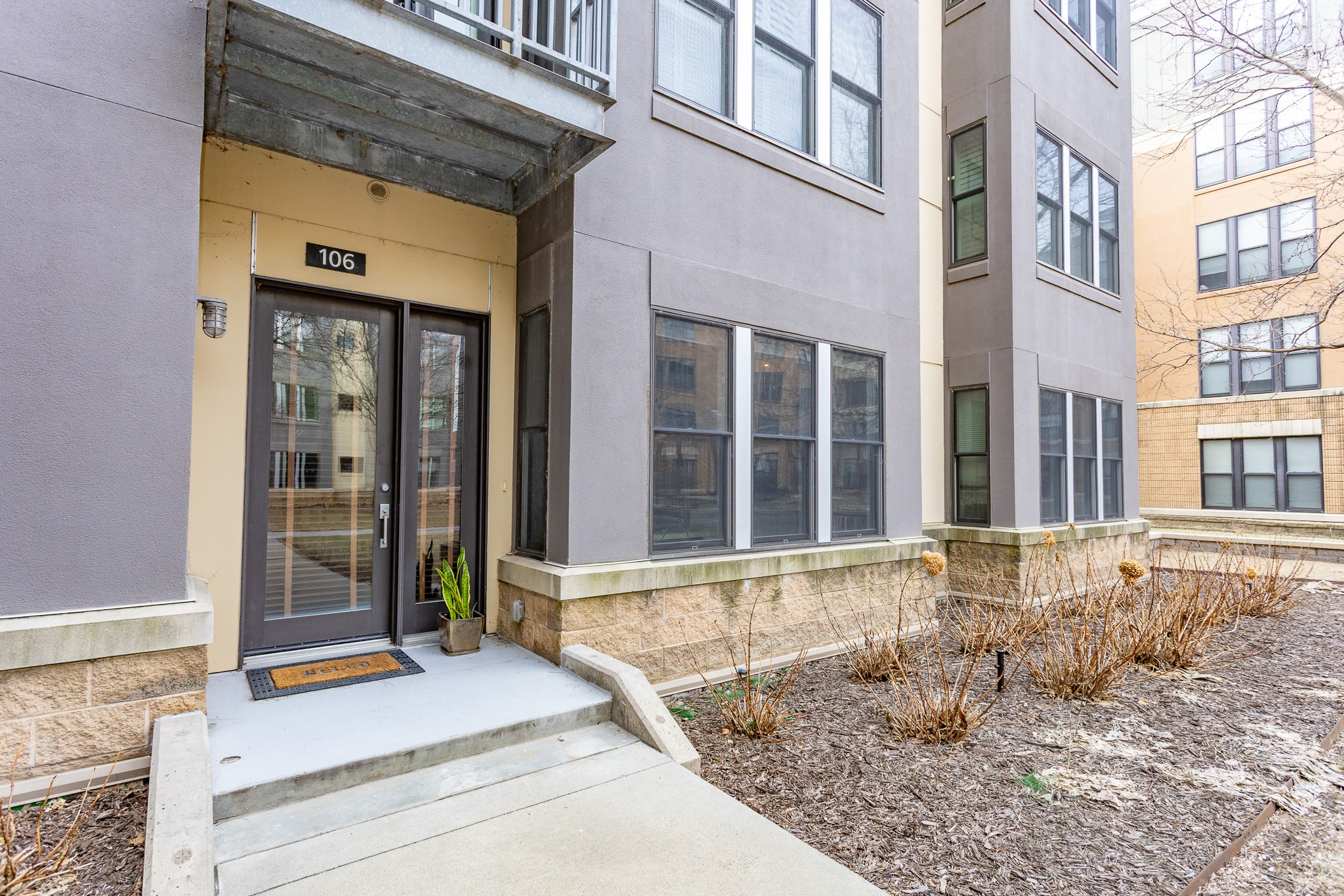 100 Water Street 106