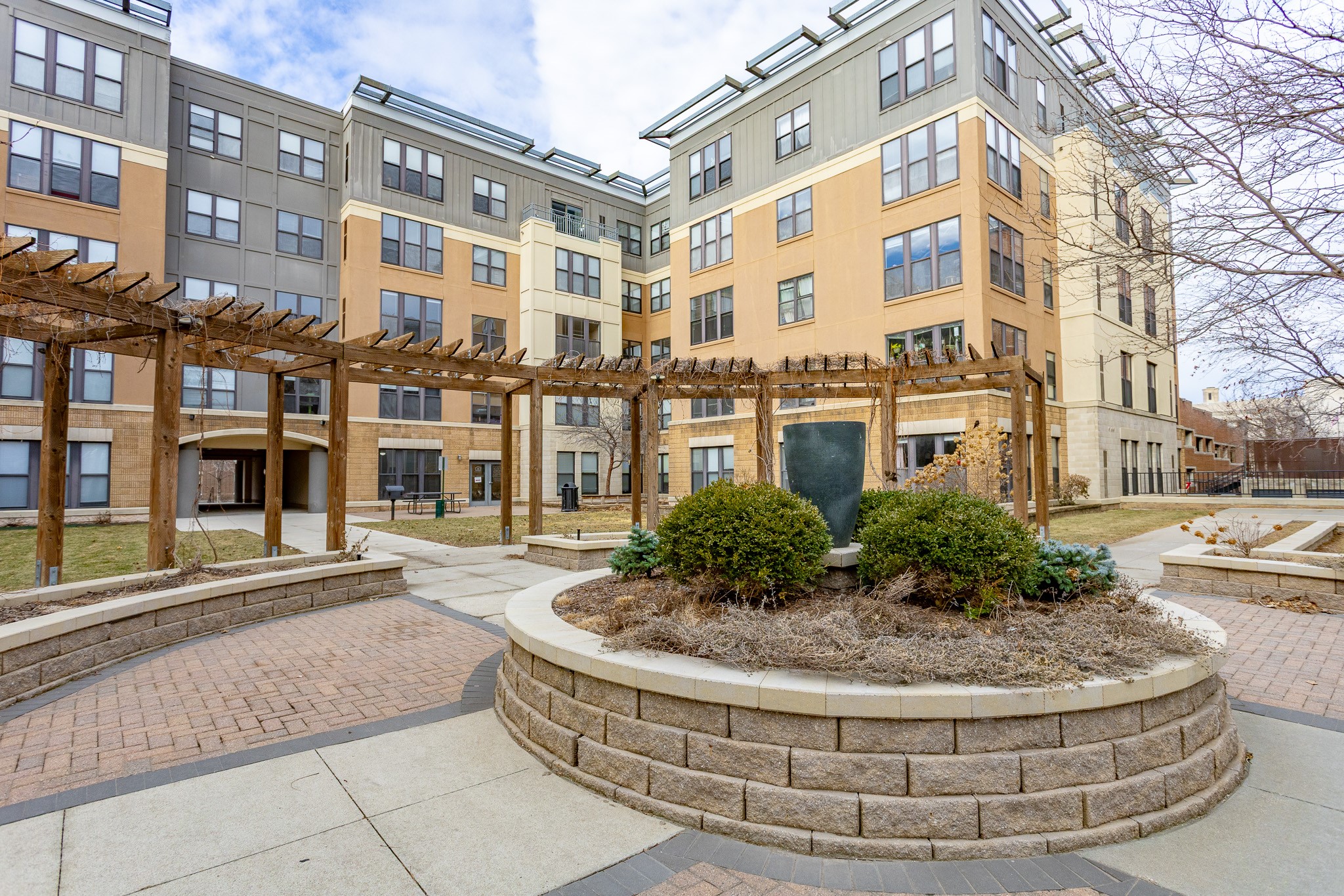 100 Water Street 106