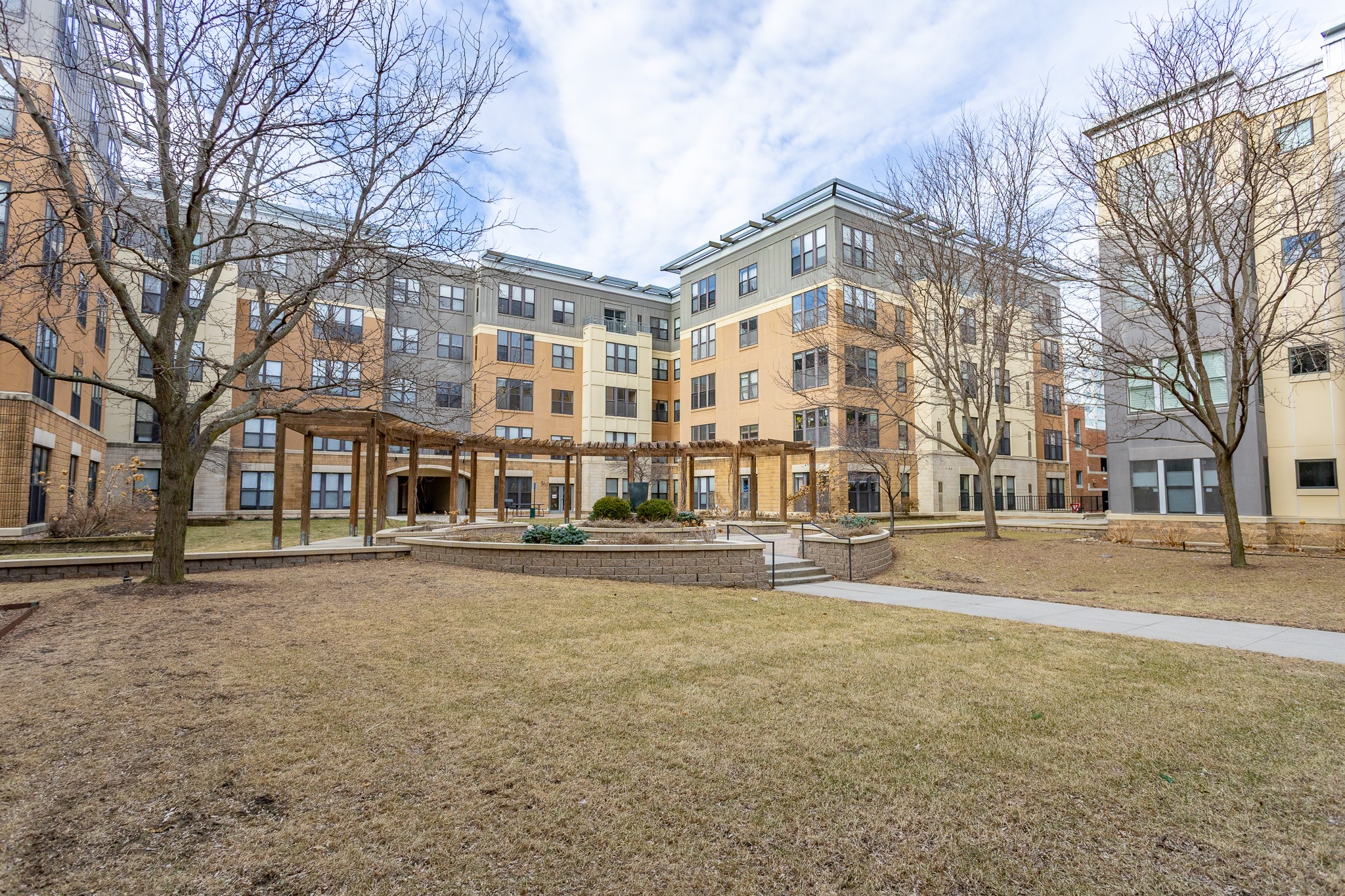 100 Water Street 106