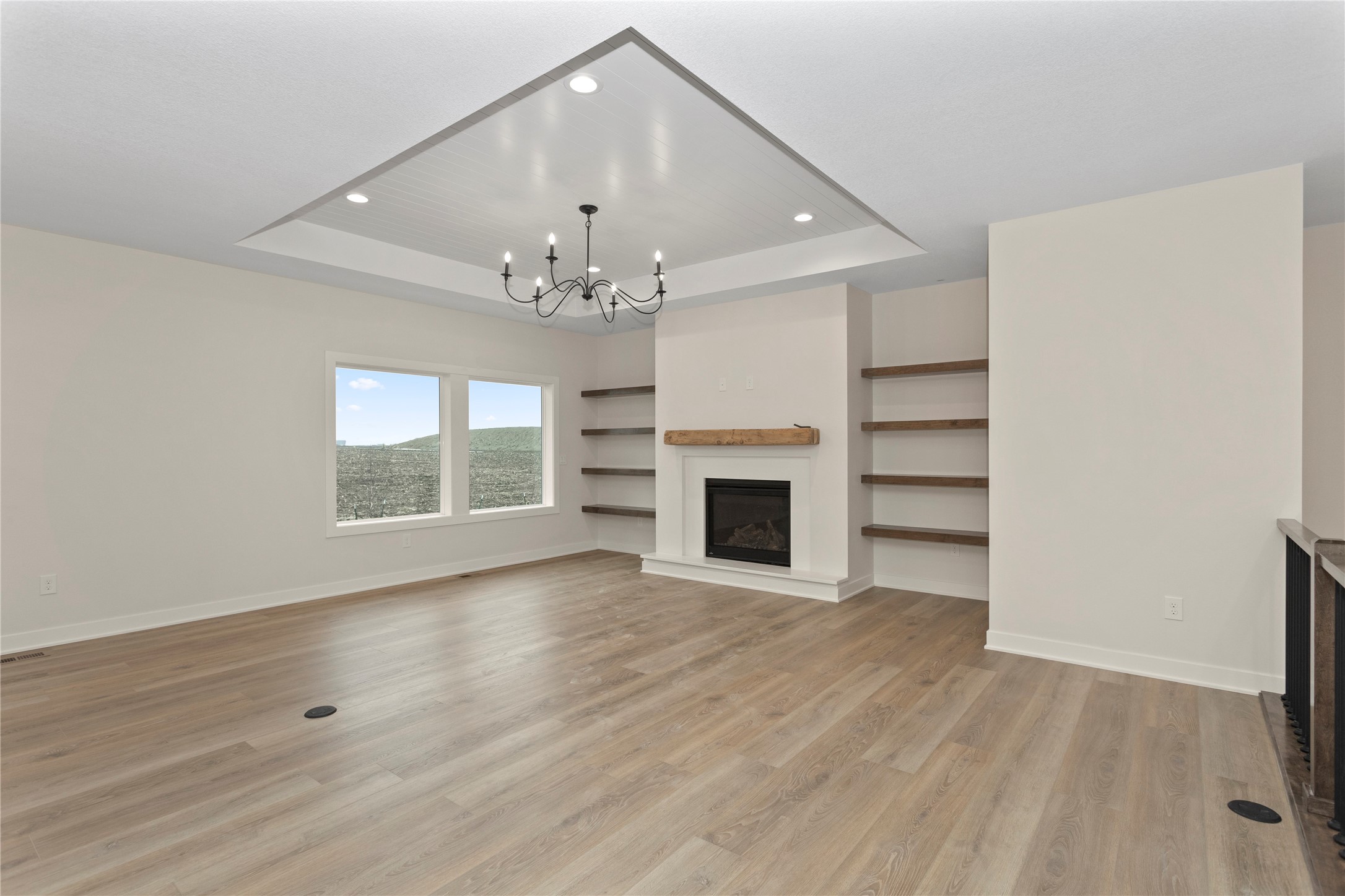 17425 Oakwood Drive