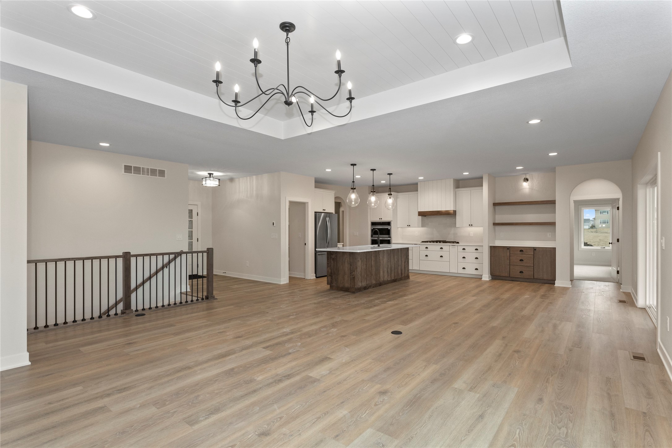 17425 Oakwood Drive