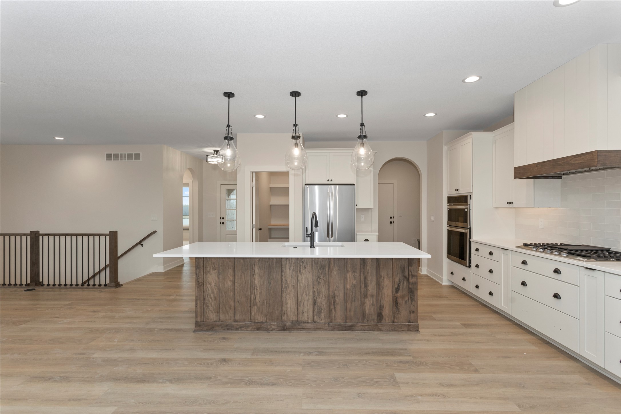 17425 Oakwood Drive