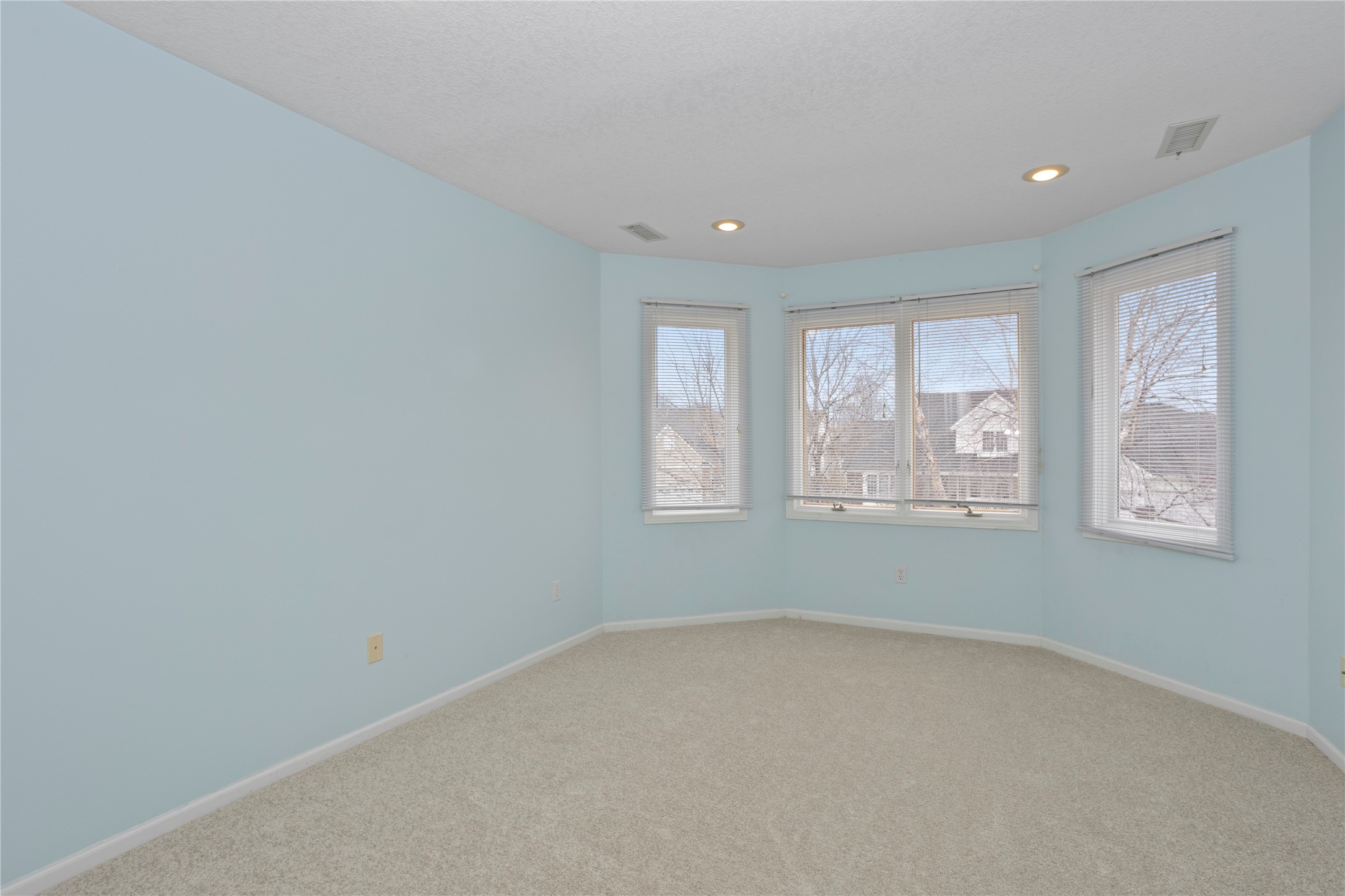 13931 Oak Brook Drive