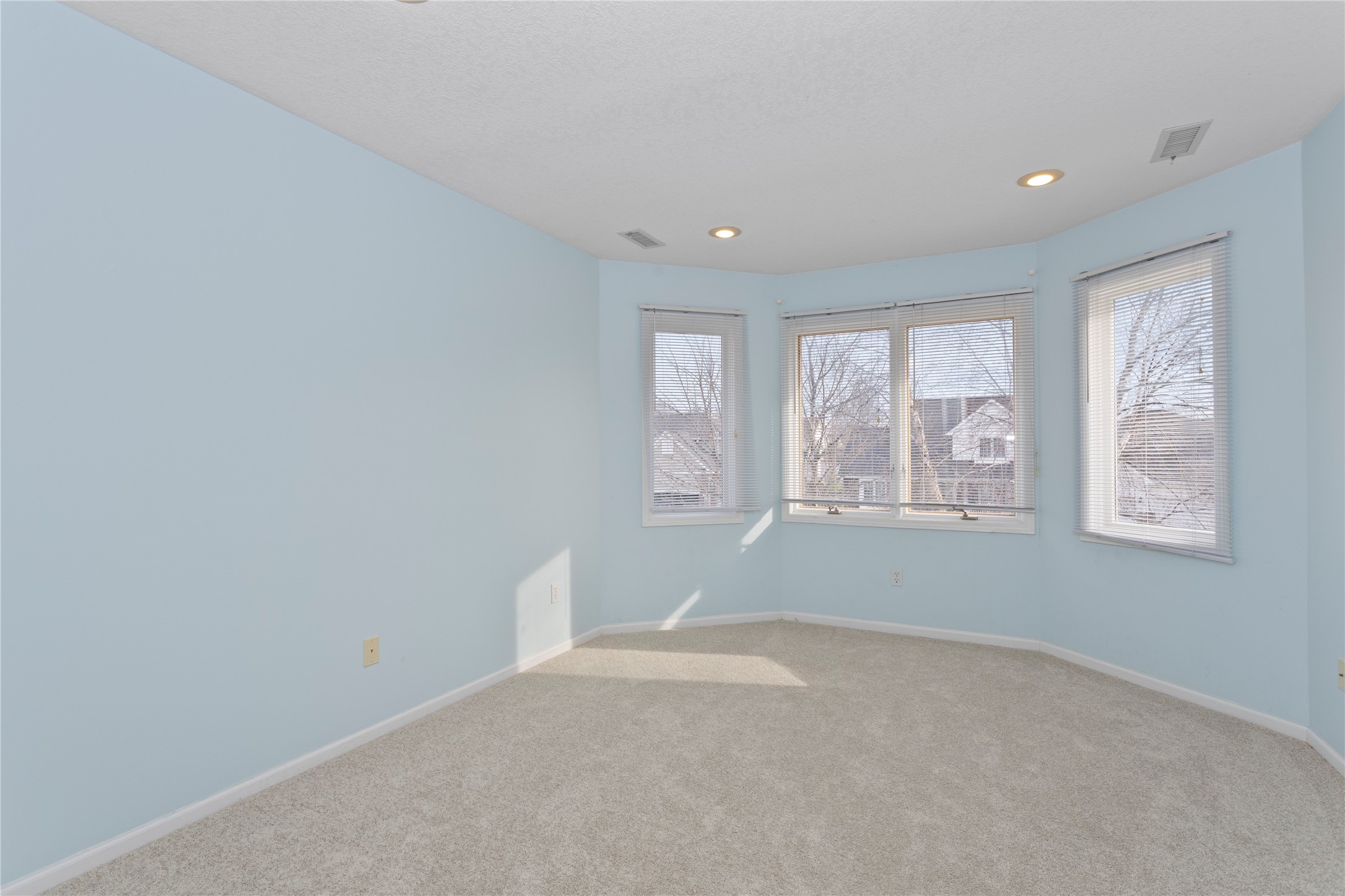 13931 Oak Brook Drive