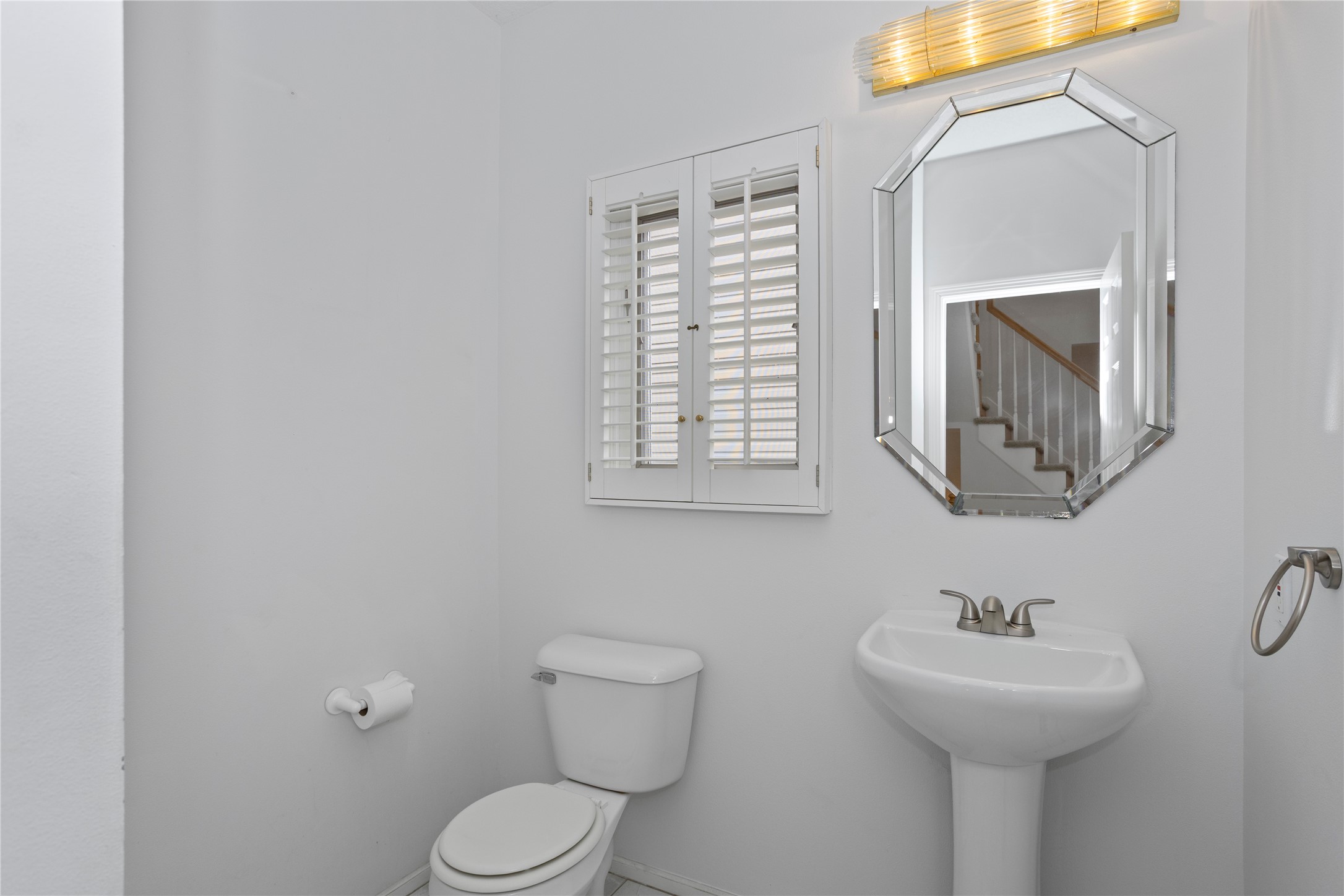 13931 Oak Brook Drive