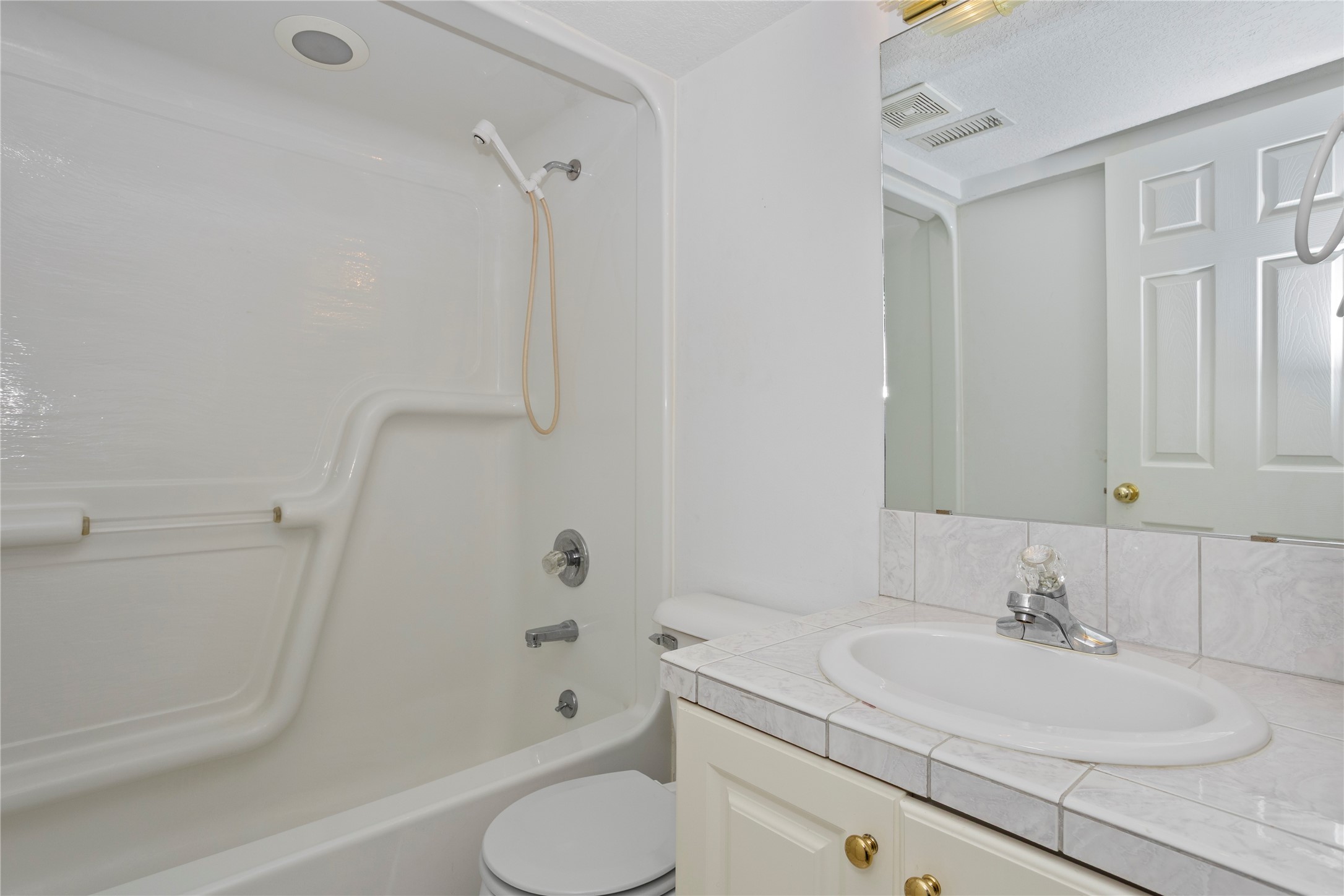 13931 Oak Brook Drive