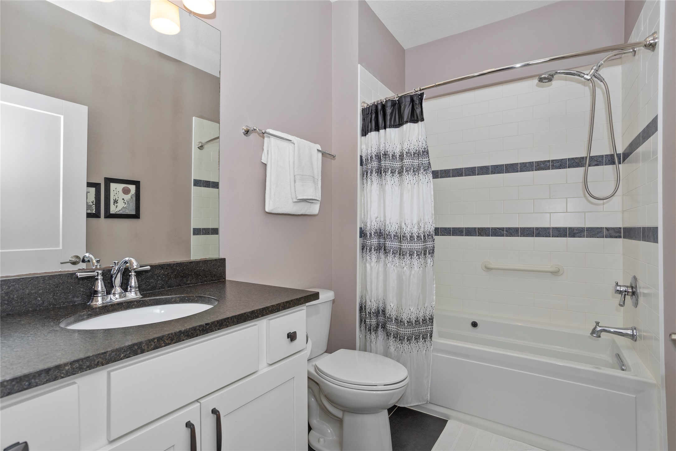 515 NE Brookshire Court