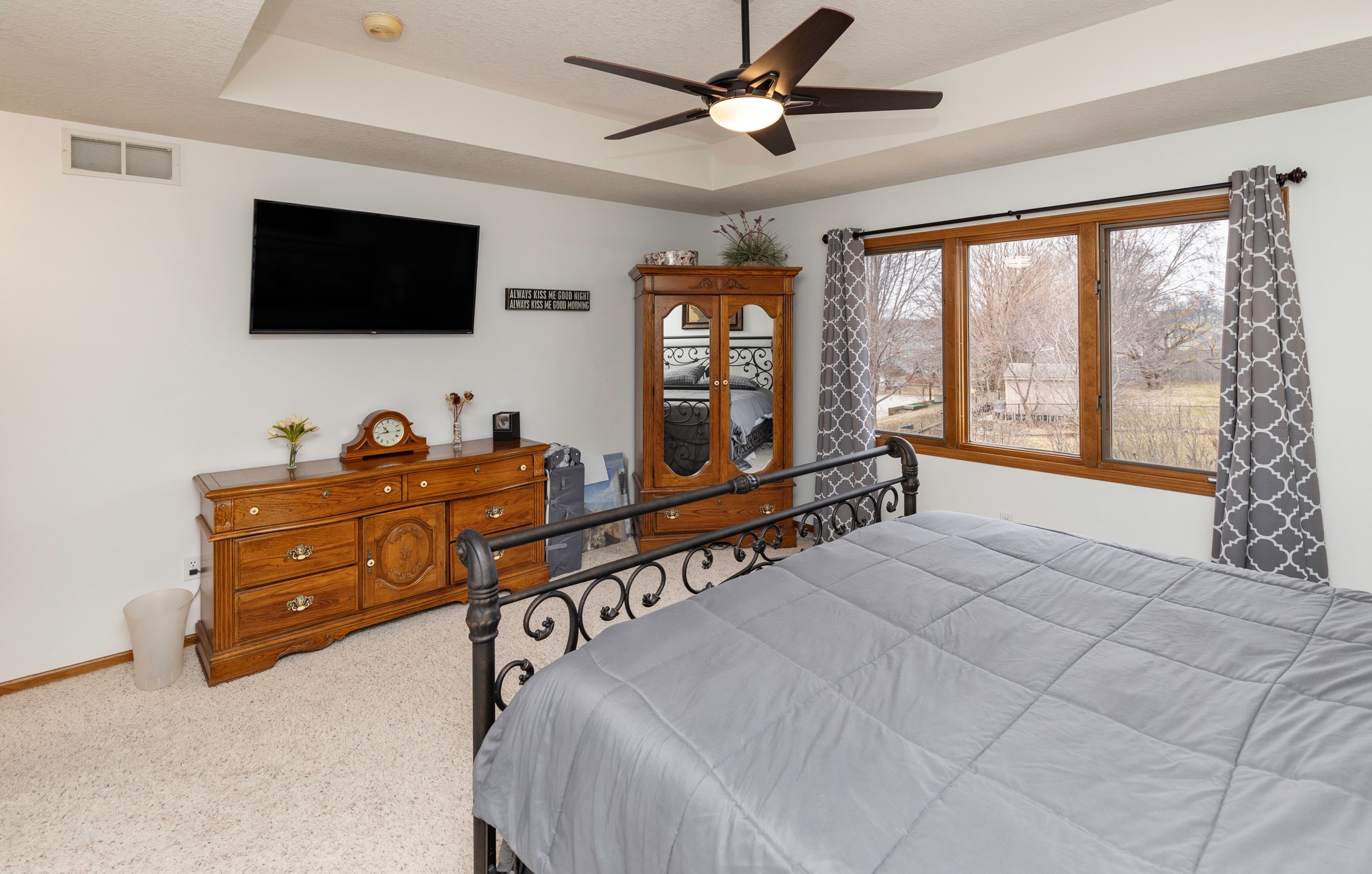 5031 Oak Creek Drive