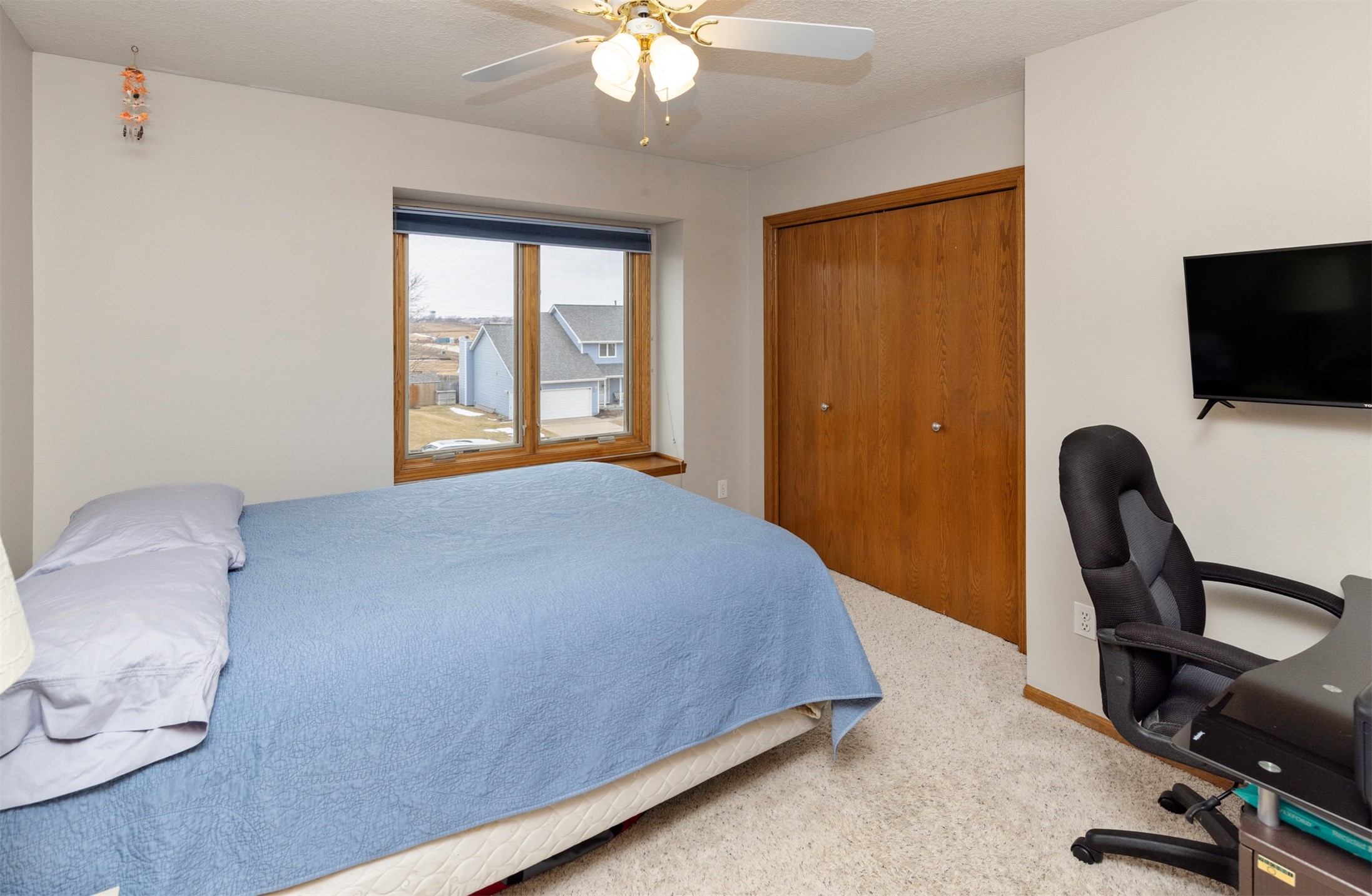 5031 Oak Creek Drive
