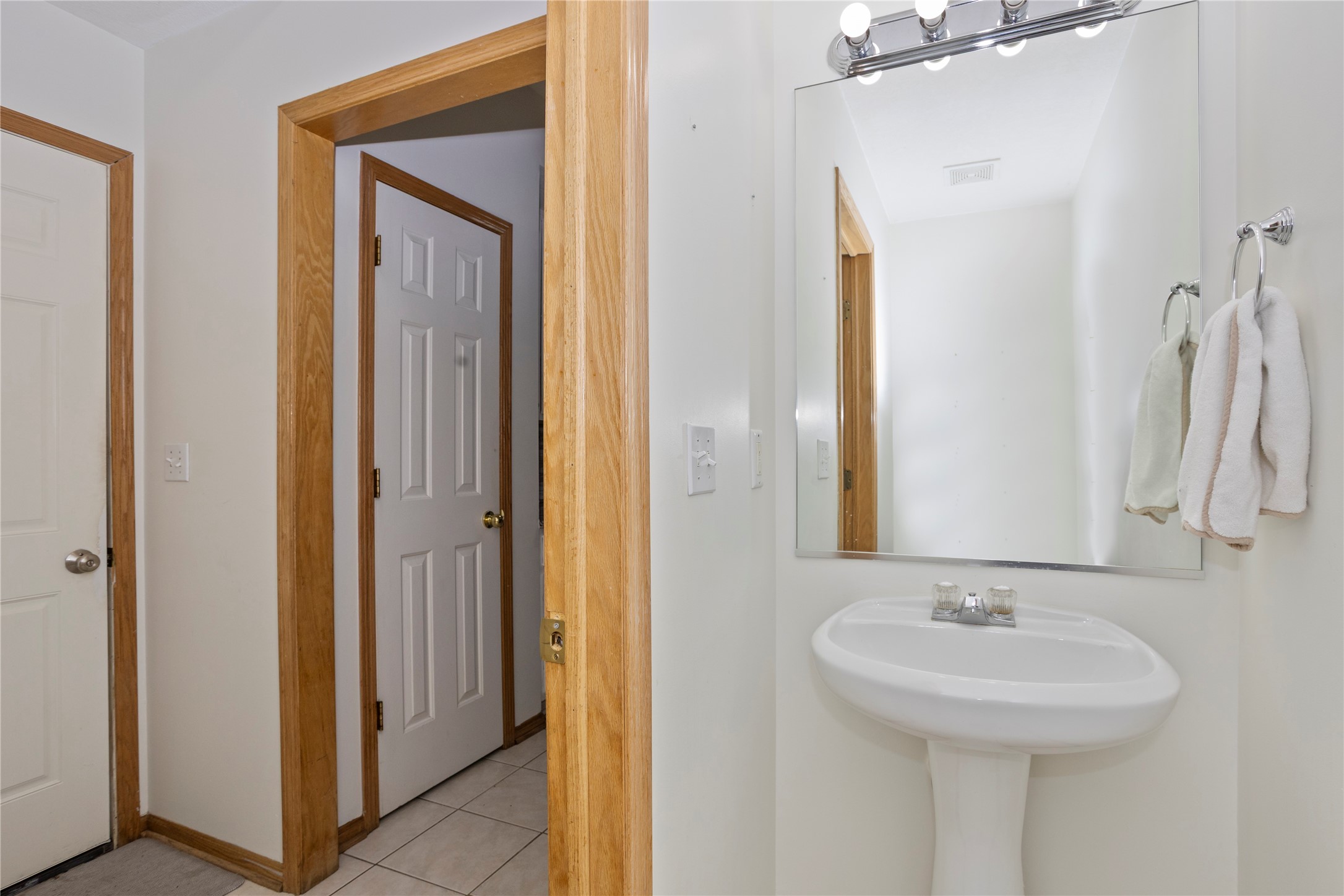 2100 Meadow Chase Lane 306