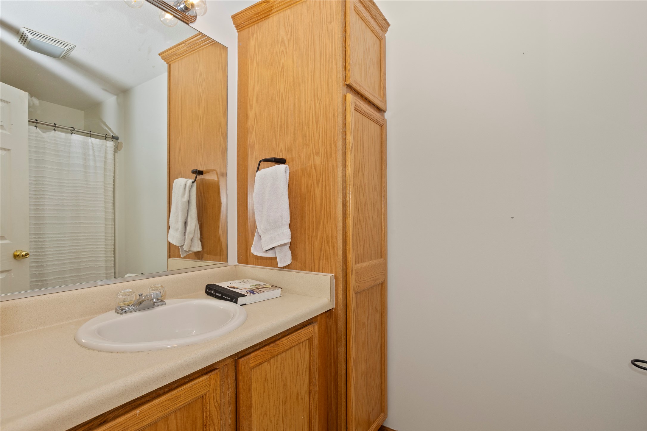 2100 Meadow Chase Lane 306