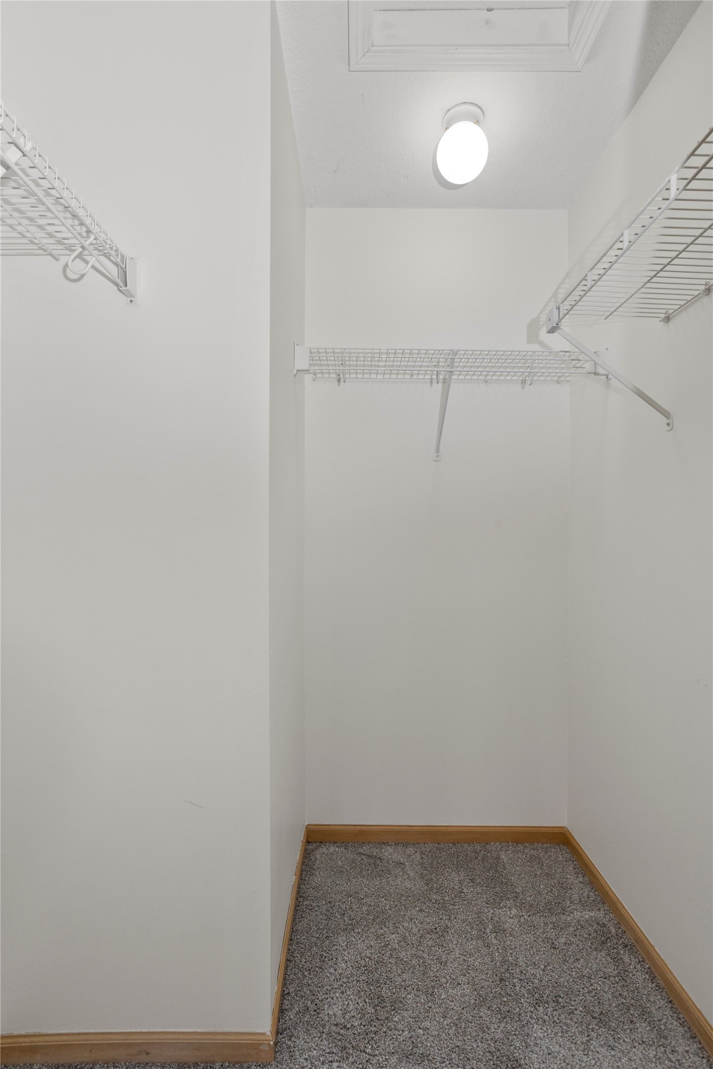 2100 Meadow Chase Lane 306